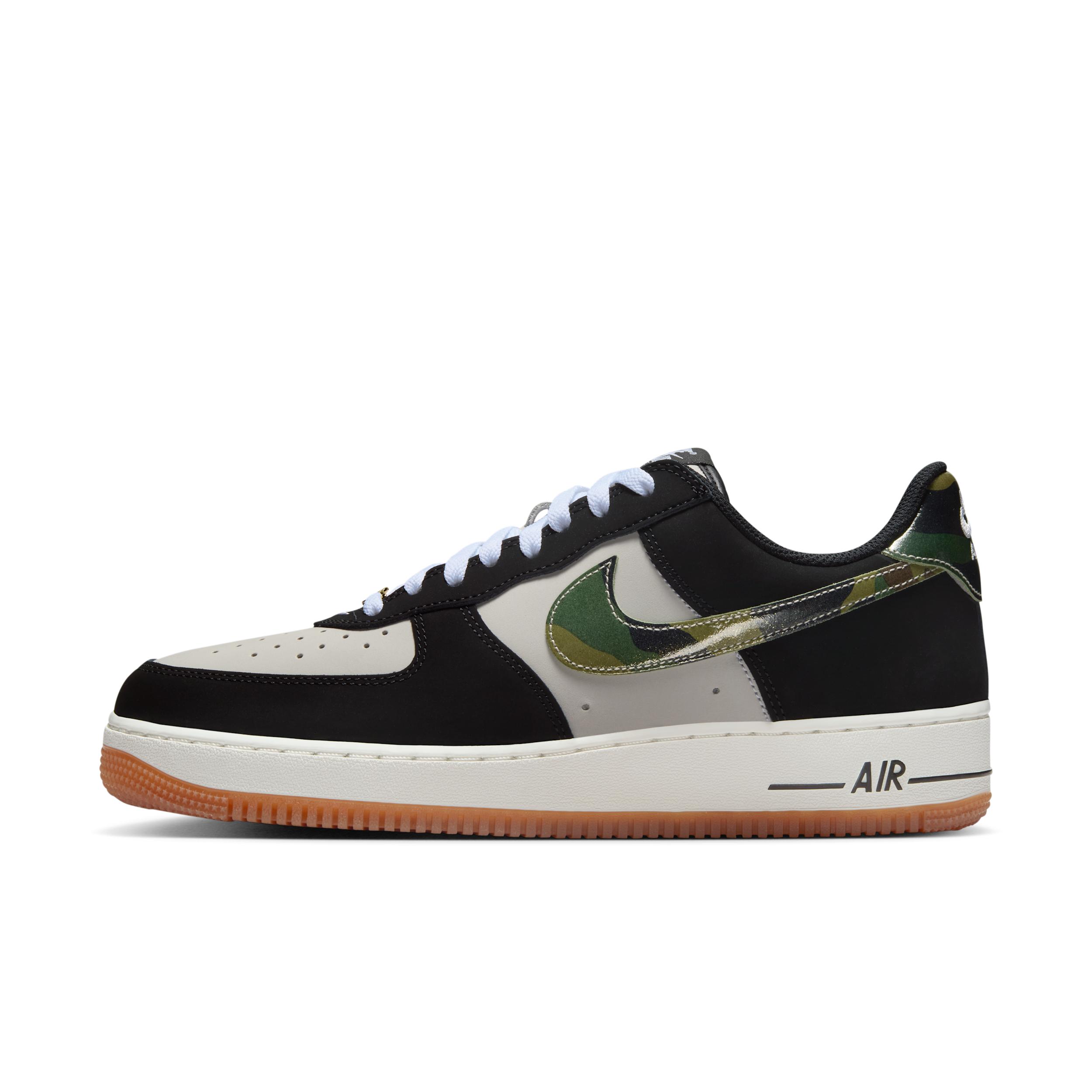 Nike Mens Air Force 1 Low Retro Shoes | HQ1967-100 Product Image