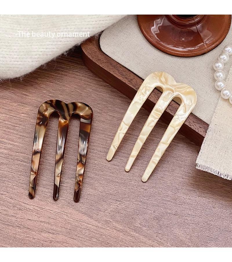 Patterned Hair Fork Product Image