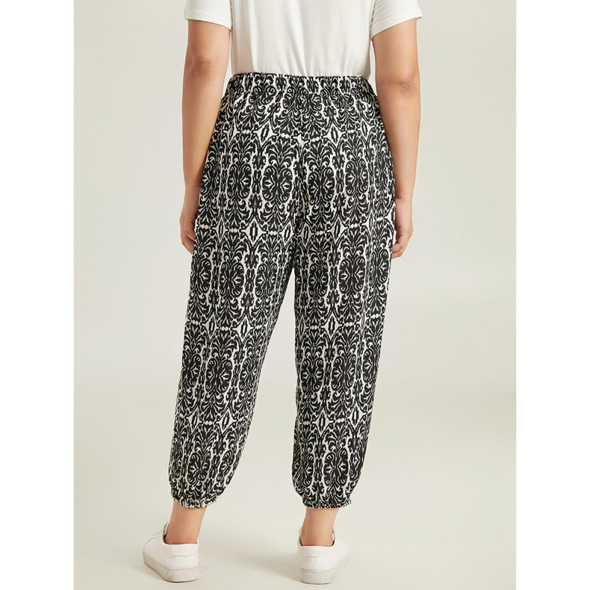 Plus Size Boho Print Elastic Waist Harem Pants Women Black Casual Harem High Rise Dailywear Pants BloomChic 28/5X Product Image