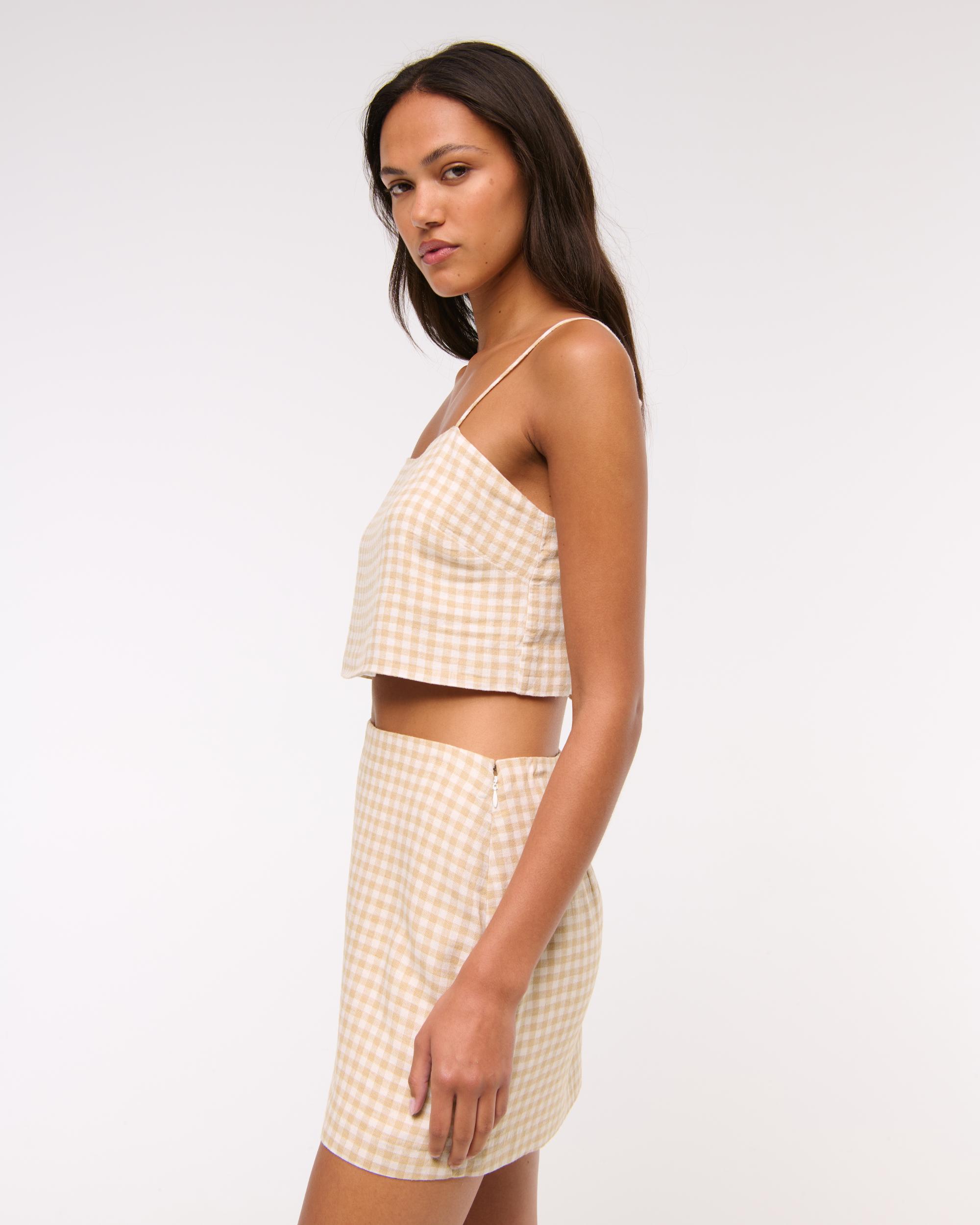 The A&F Scarlett Linen-Blend Mini Skort Product Image