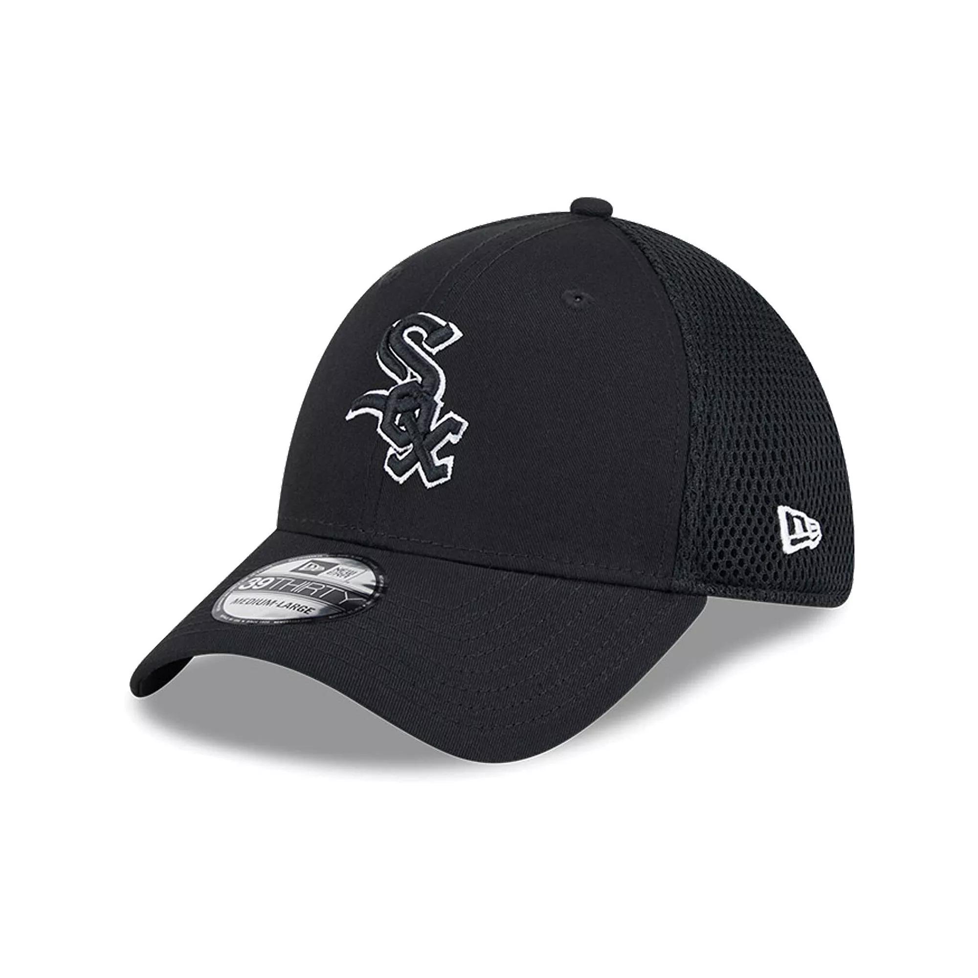 Men's New Era Chicago White Sox Evergreen Black & White Neo 39THIRTY Flex Hat,  Product Image
