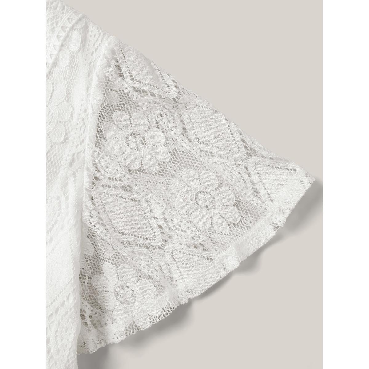 Plus Size V Neck Lace Mesh Plain T-Shirt Originalwhite Women Woven ribbon&lace trim V-neck Bodycon Everyday-Elegant T-shirts BloomChic 14-16/1X Product Image