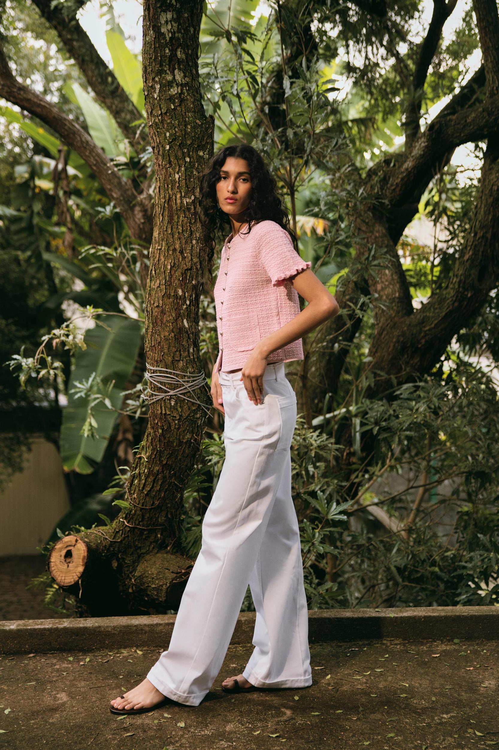 RUFFLED KNIT CARDIGAN Product Image