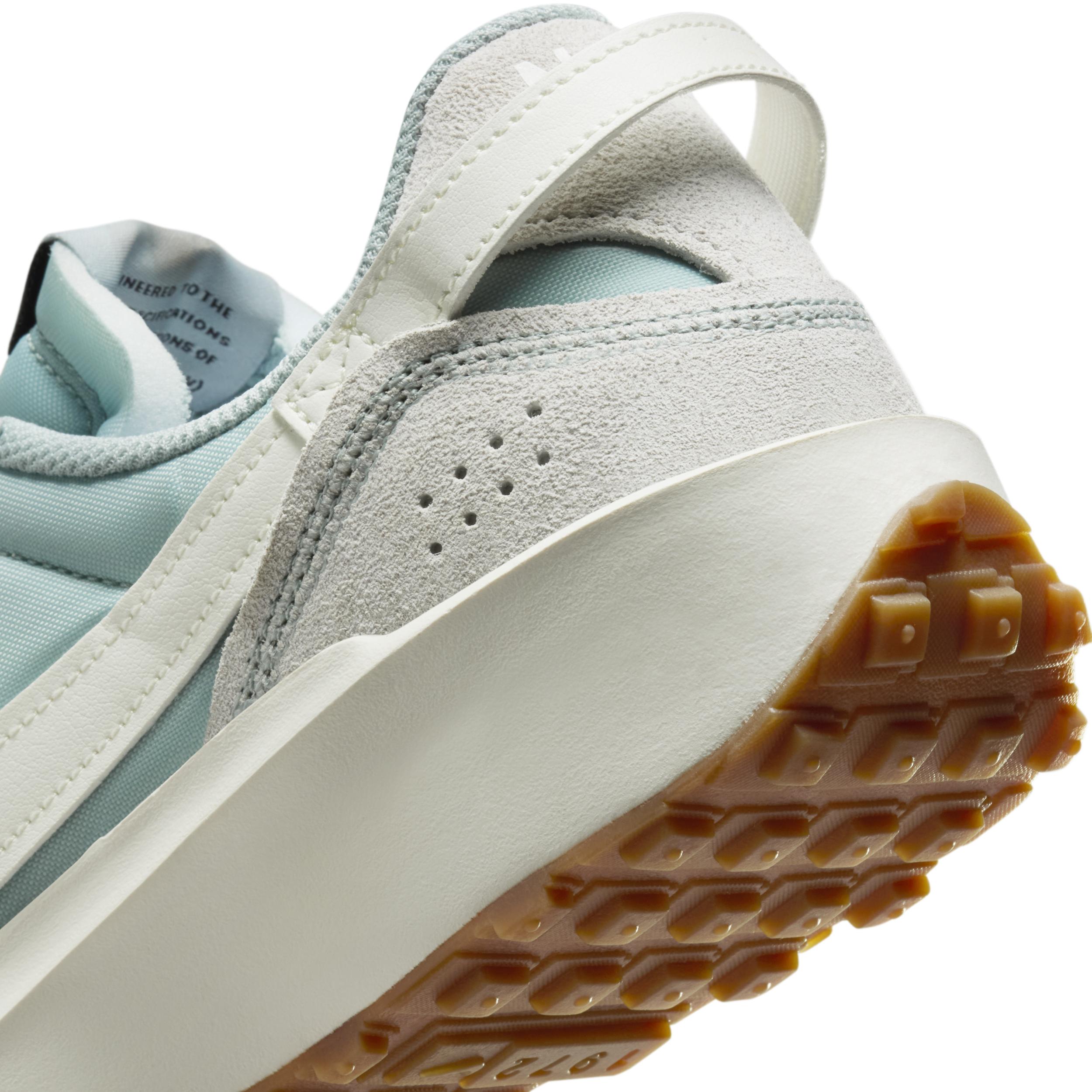 Nike Womens Waffle Debut Sneaker Running Sneakers Product Image