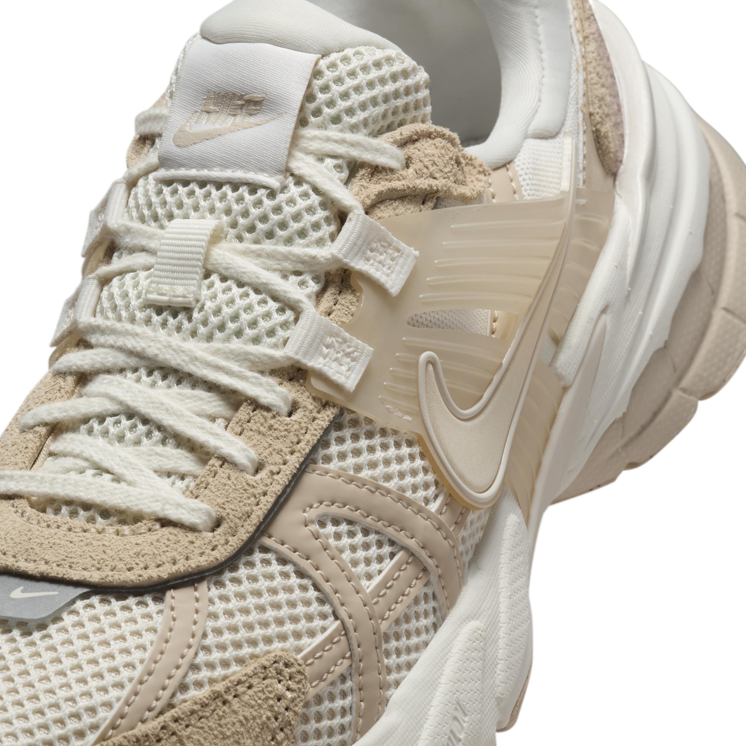 Nike Womens Nike V2K Run - Womens Running Shoes Sail/Sanddrift Product Image