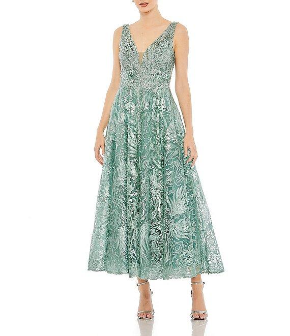 Mac Duggal Embroidered V-Neck Sleeveless Dress Product Image