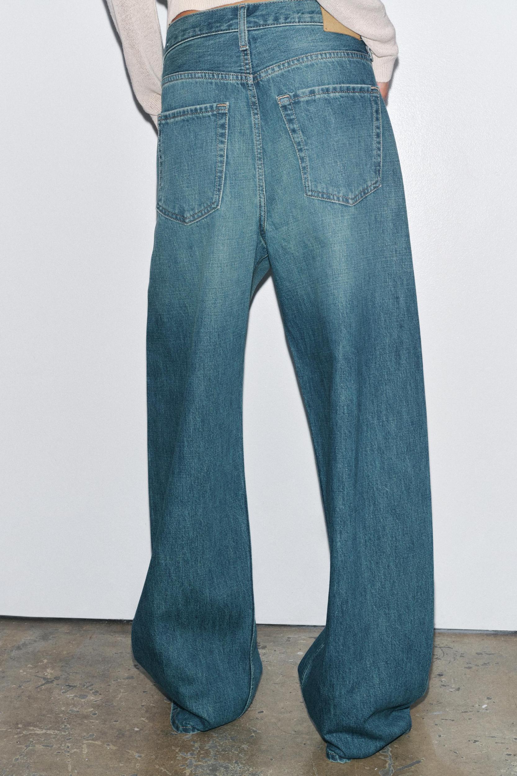 ZW COLLECTION RELAXED MID-RISE JEANS Product Image
