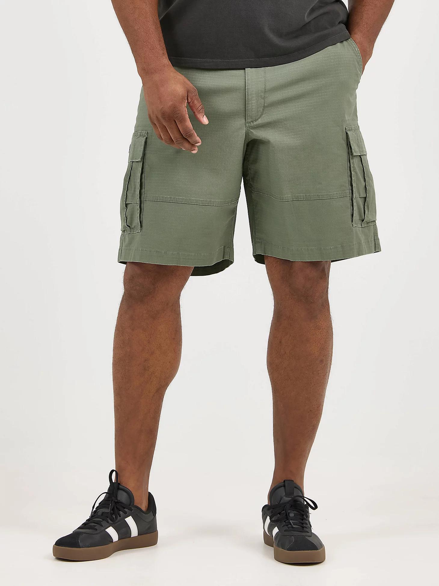 Men's Extreme Motion Carolina Ripstop Cargo Short (Big & Tall) | Men's Shorts | Lee® Product Image