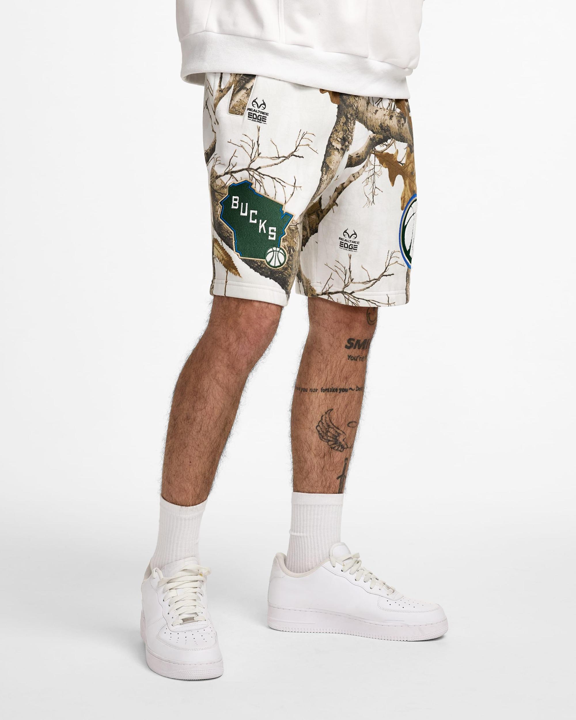 Los Angeles Lakers 2024 Country x City Realtree Shorts Male Product Image
