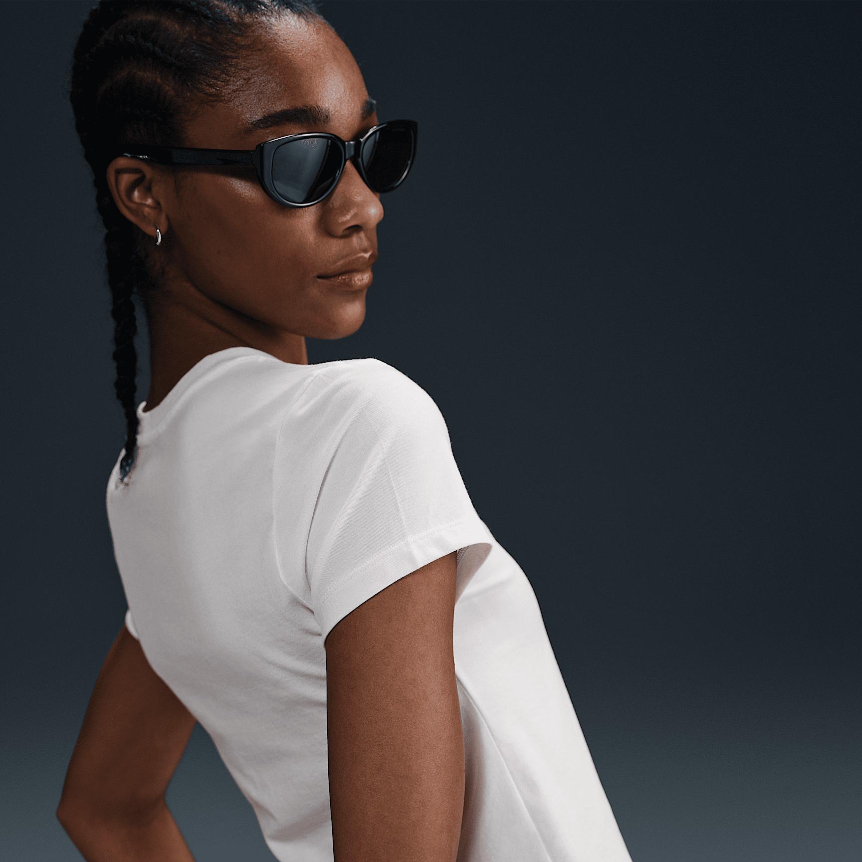 Women's Nike Sportswear Chill Knit Slim Cropped T-Shirt Product Image