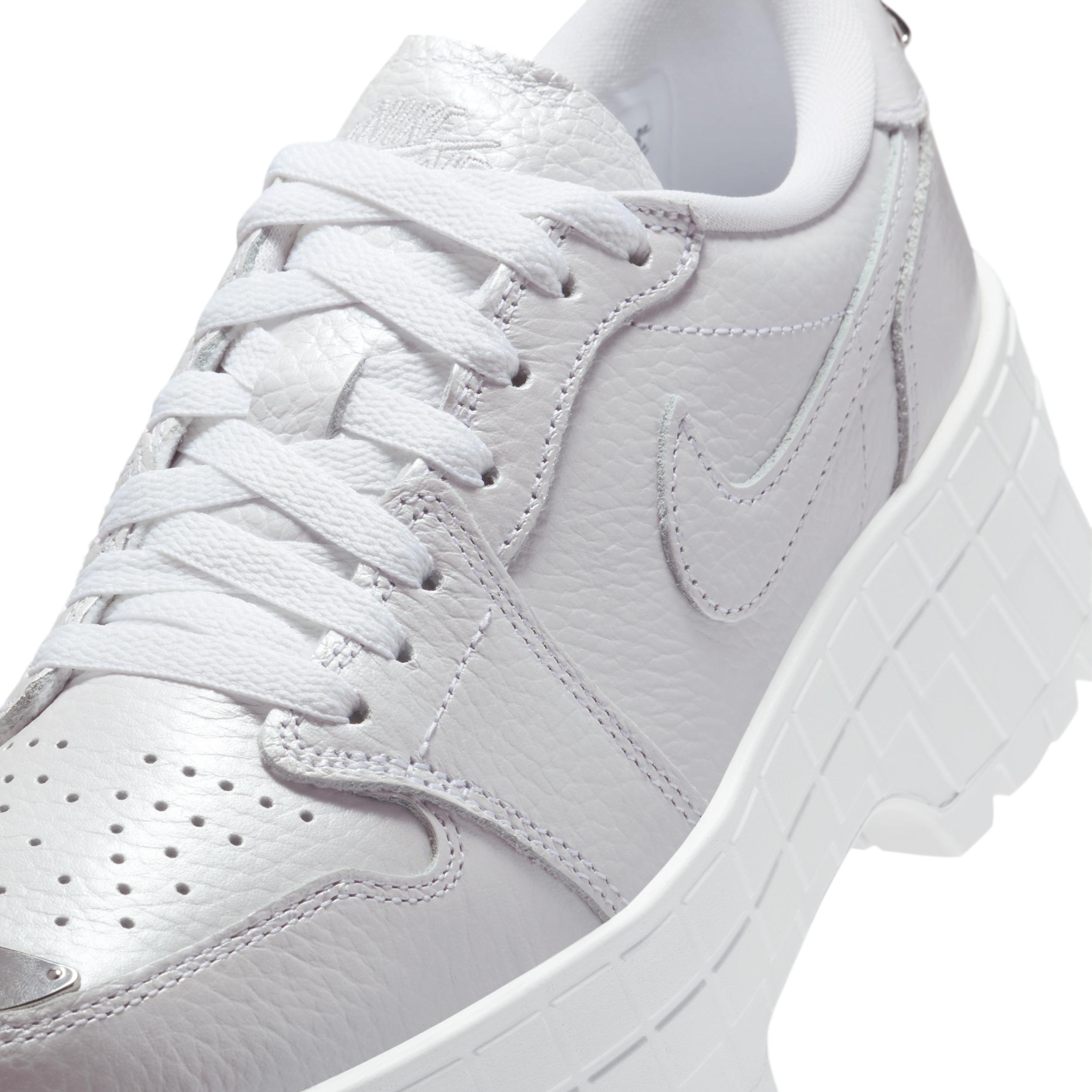 Women's Air Jordan 1 Brooklyn Low Shoes Product Image