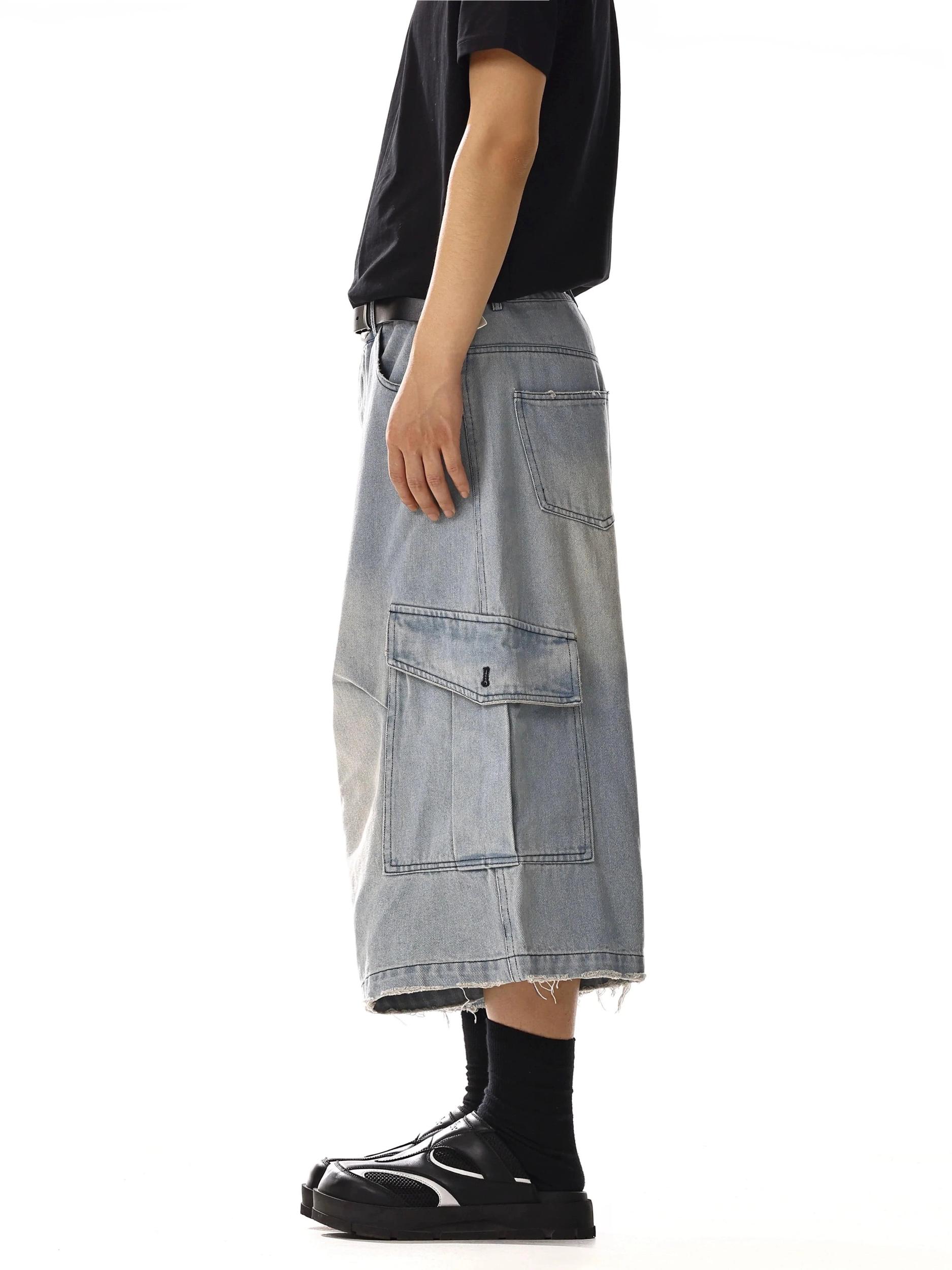 RT No. 18230 LIGHT BLUE DENIM LONG SHORTS Product Image