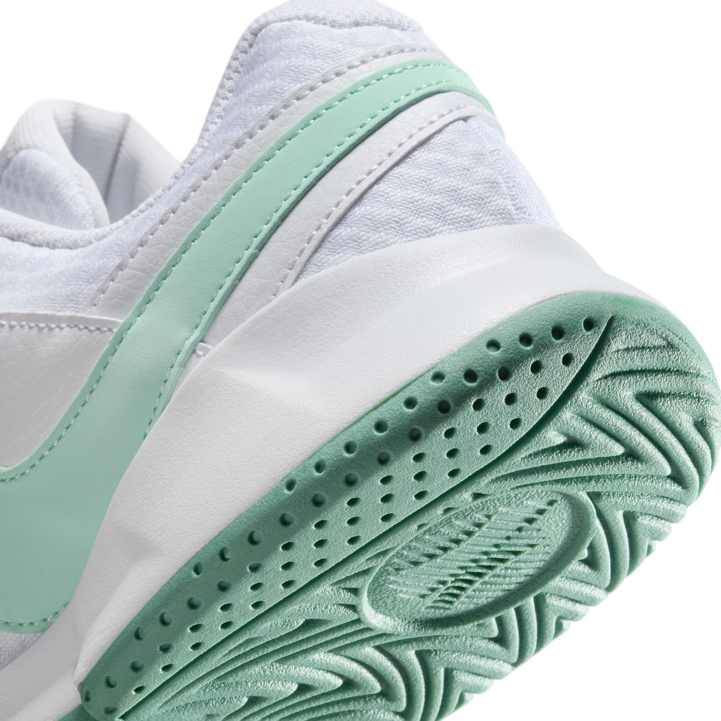 Nike Women's Court Lite 4 Tennis Shoes Product Image