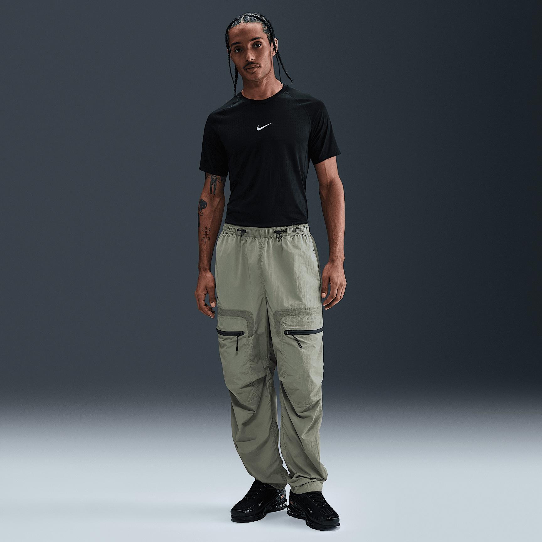 Nike Mens Tech Woven Cargo Pants | HJ2940-320 Product Image