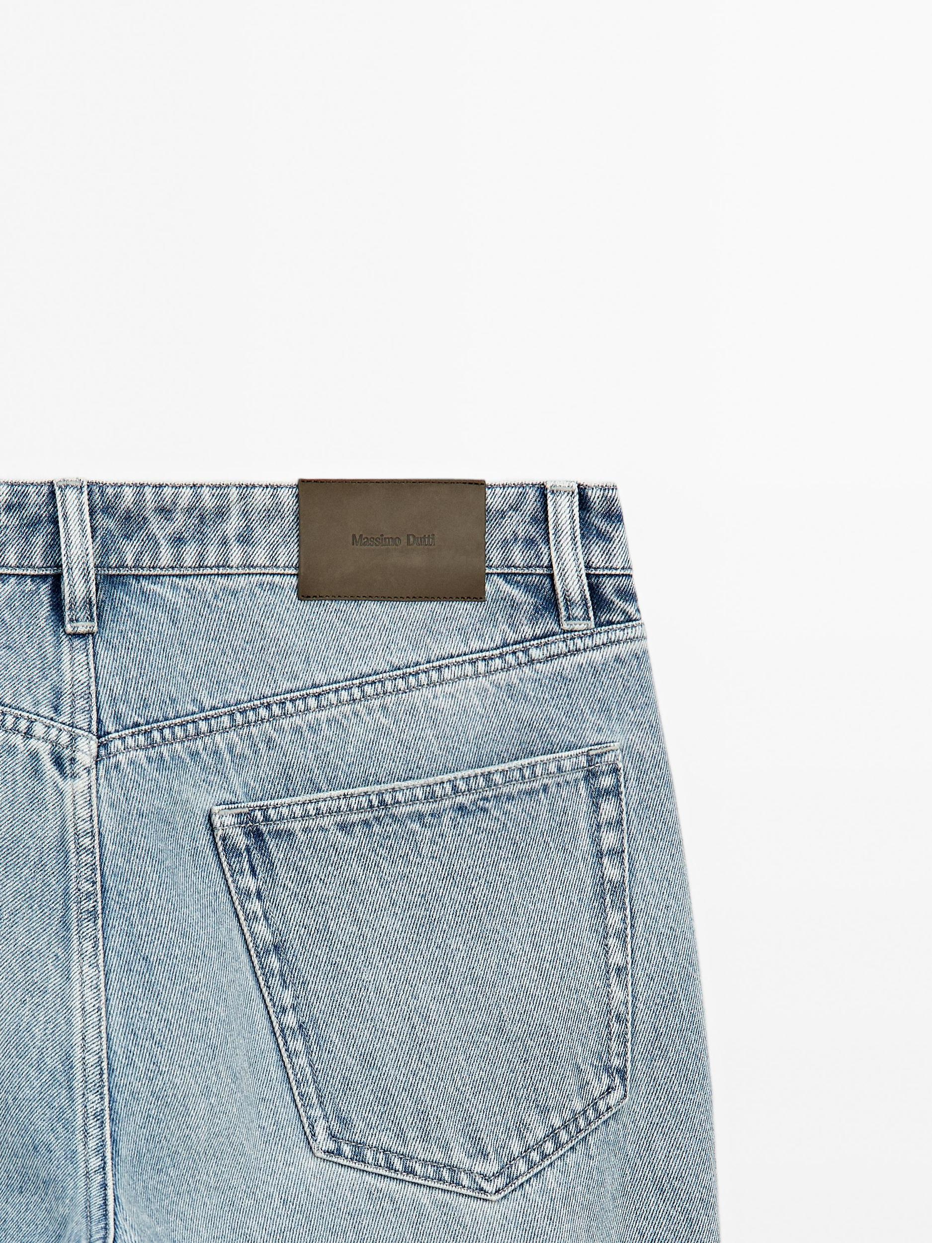 Tapered fit jeans Product Image