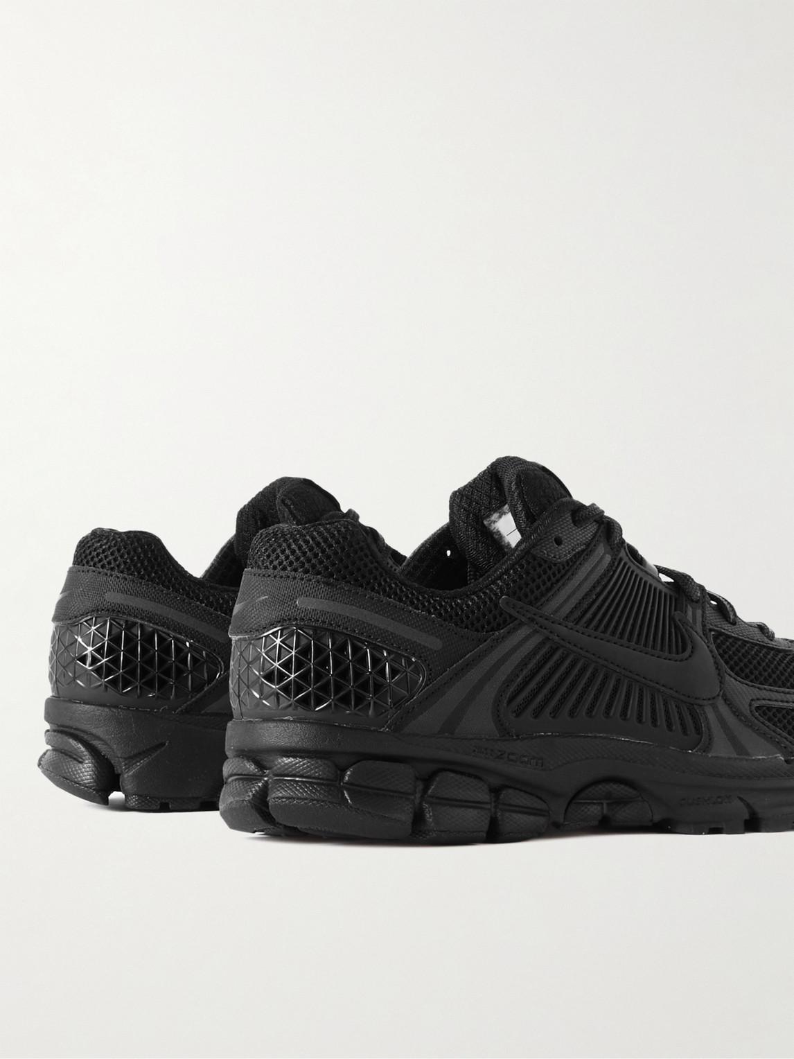 NIKE Zoom Vomero 5 Sp Professional Shoes In Black Product Image
