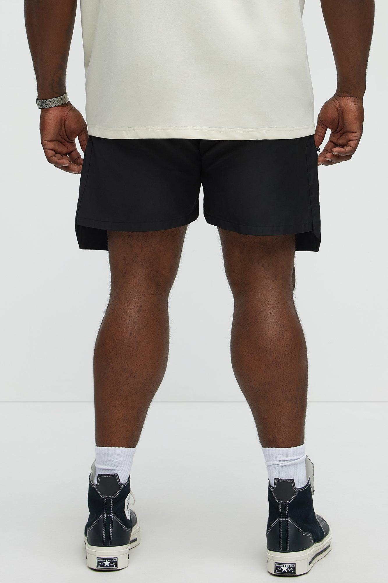 Cargo Pockets Relaxed Drawstring Shorts - Black Male Product Image