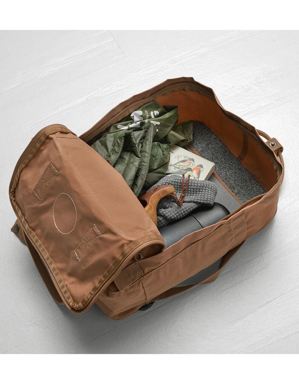 FJALLRAVEN Kånken Backpack - CHALK ROSE Product Image
