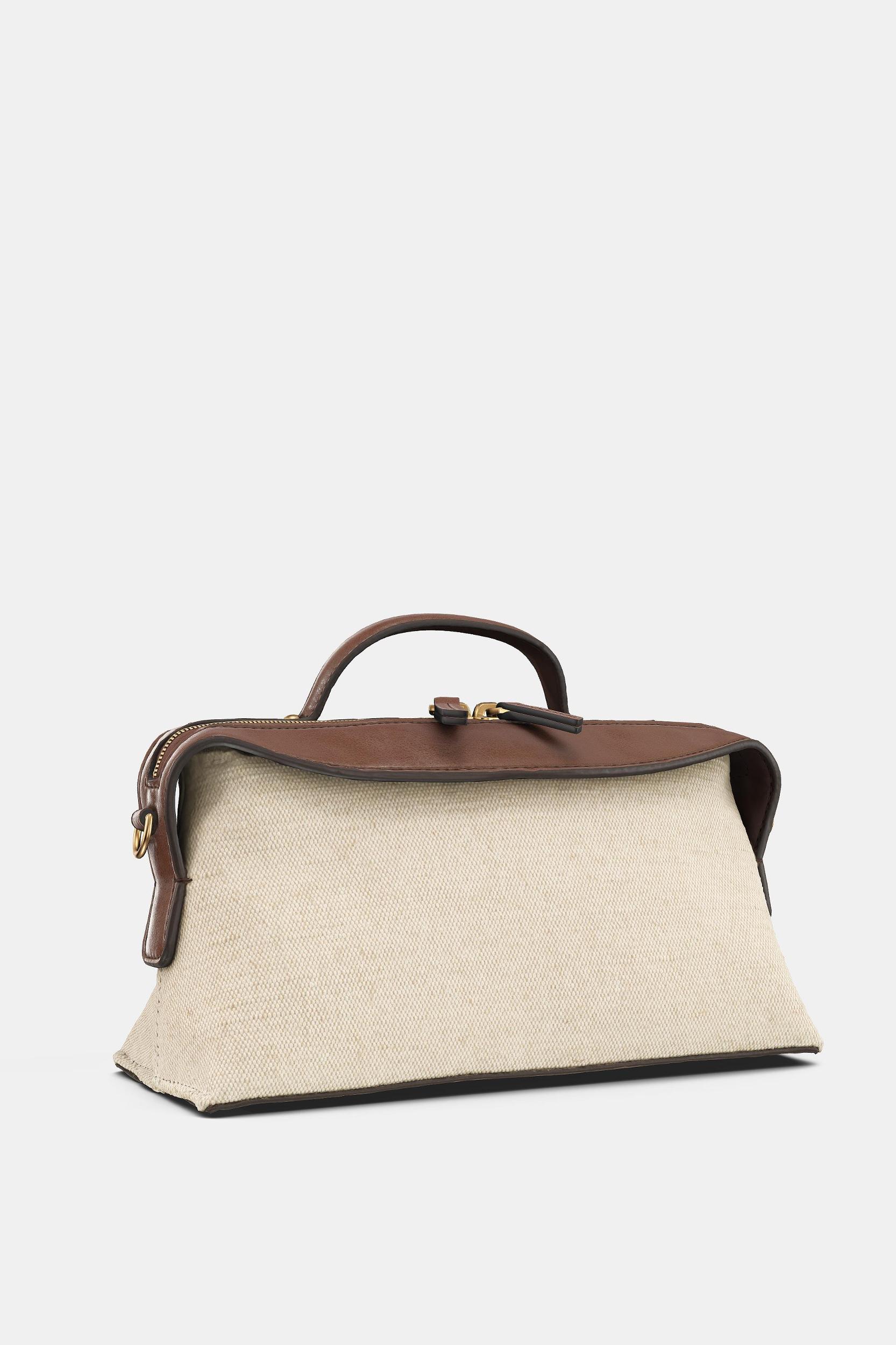 OBLONG CANVAS CITY BAG Product Image