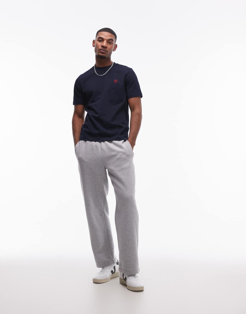 Tommy Hilfiger monogram logo t-shirt in navy Product Image