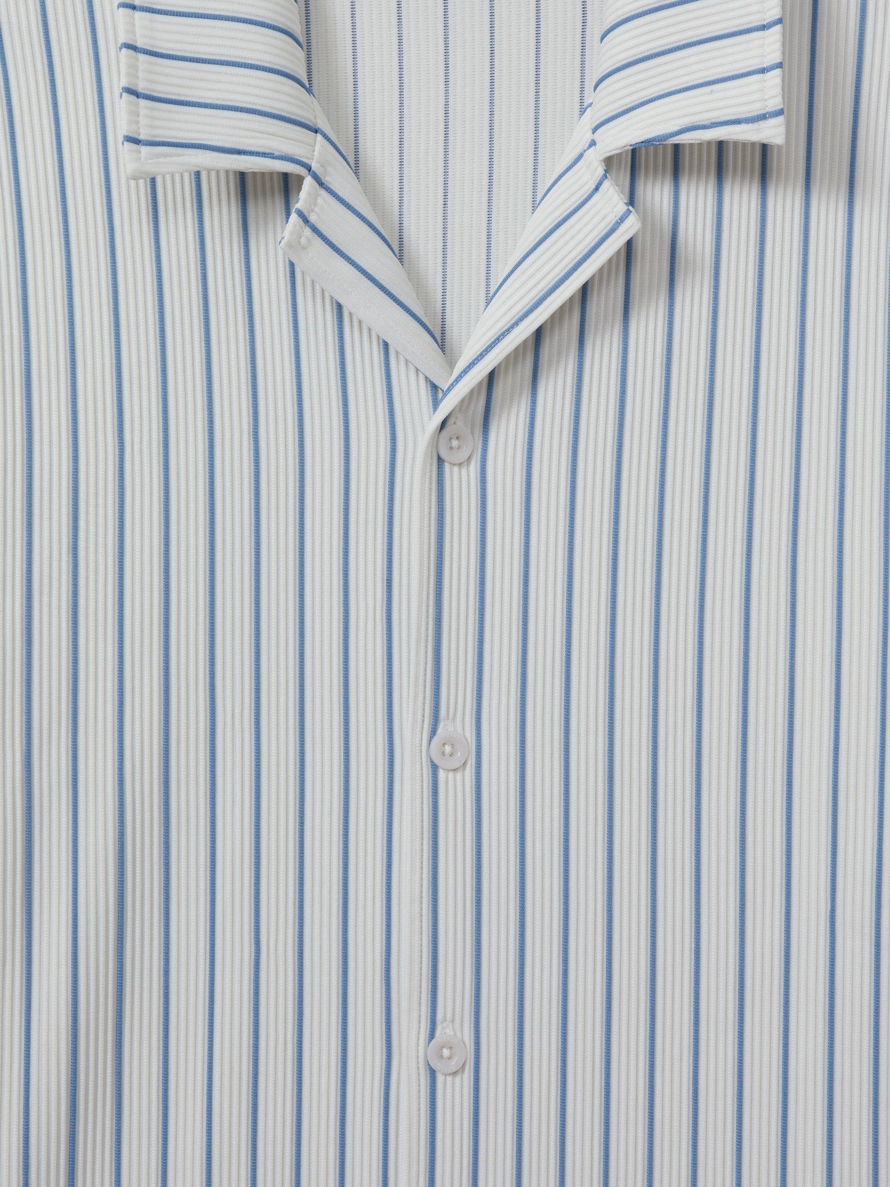 Ribbed Striped Cuban Collar Shirt in White/Soft Blue Product Image