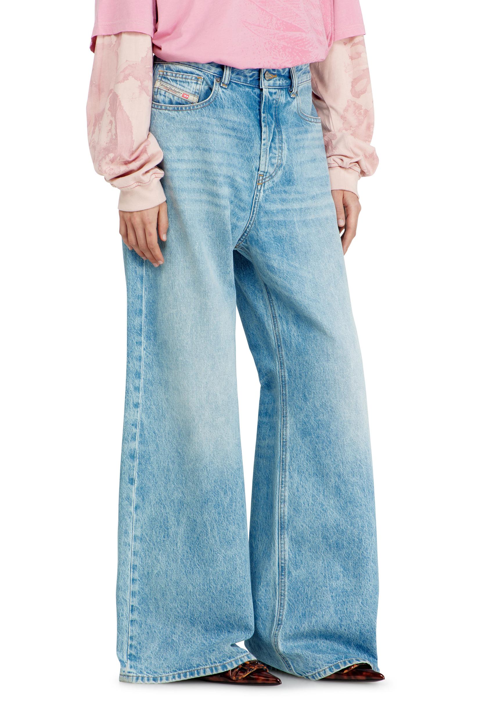 Relaxed Jeans 1996 D-Sire 09I29 Product Image