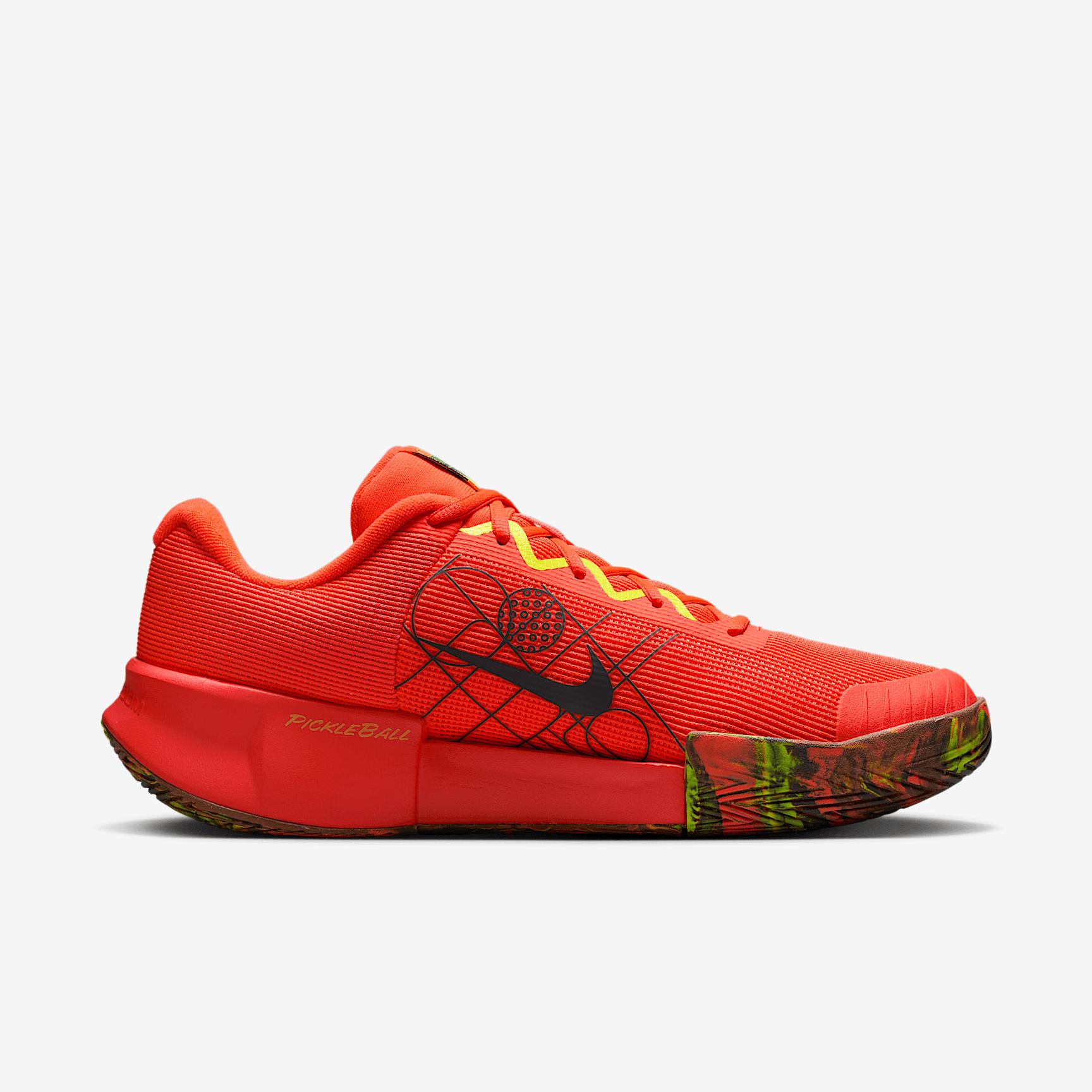 Nike Zoom Challenge Men's Pickleball Shoes Product Image