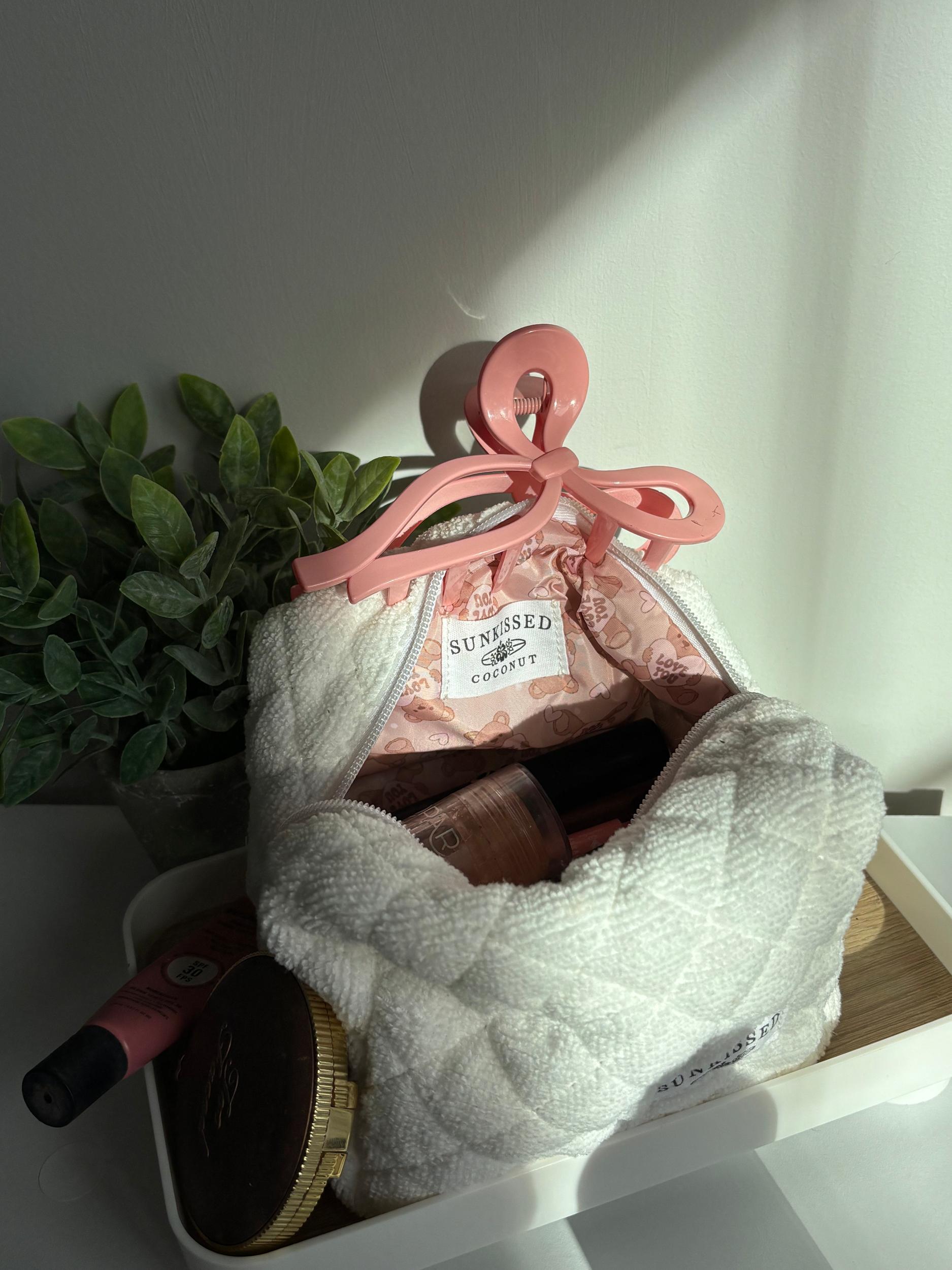 Small Teddy Bear Quilted Handmade Travel Bag Product Image