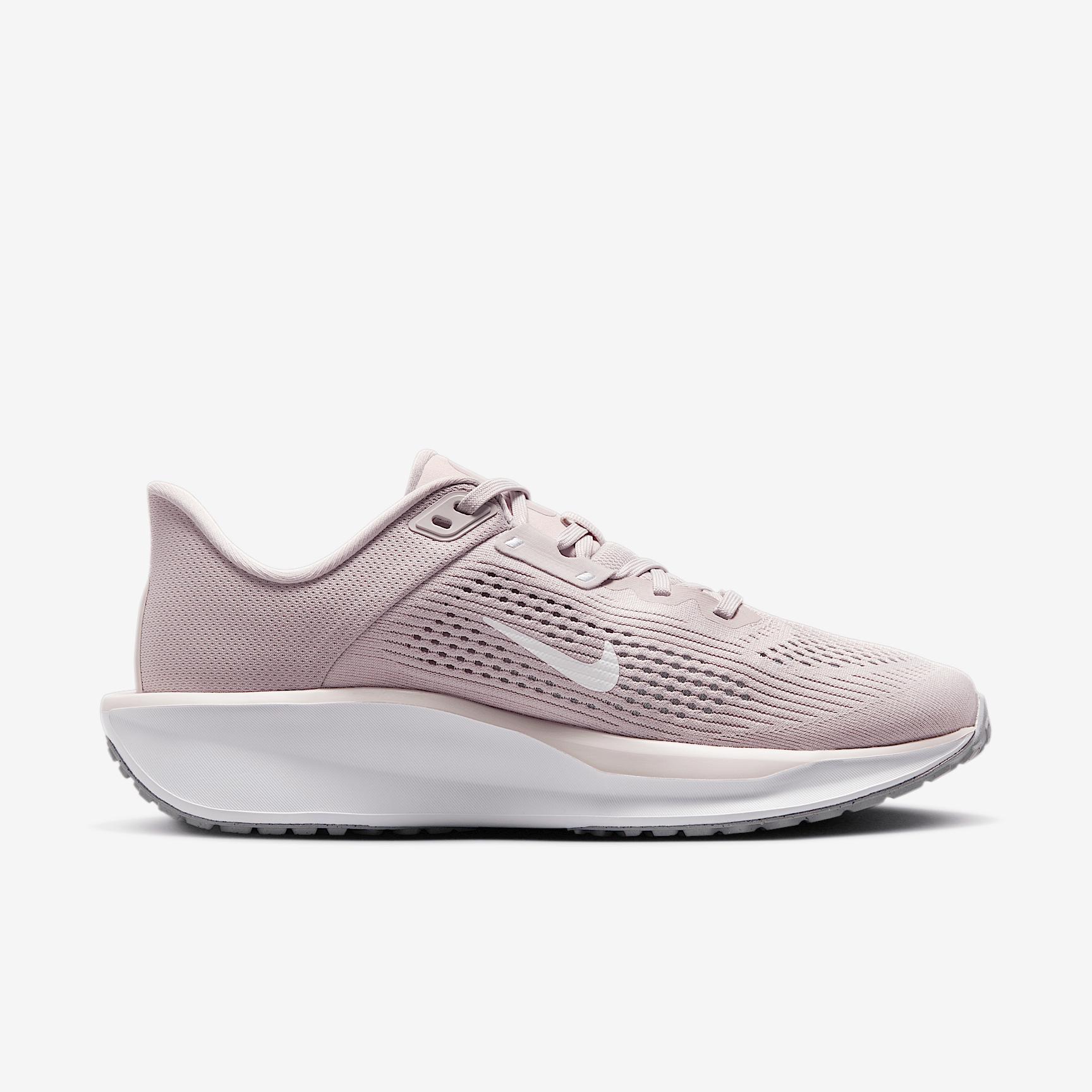 Nike Quest 6 Women's Road Running Shoes Product Image