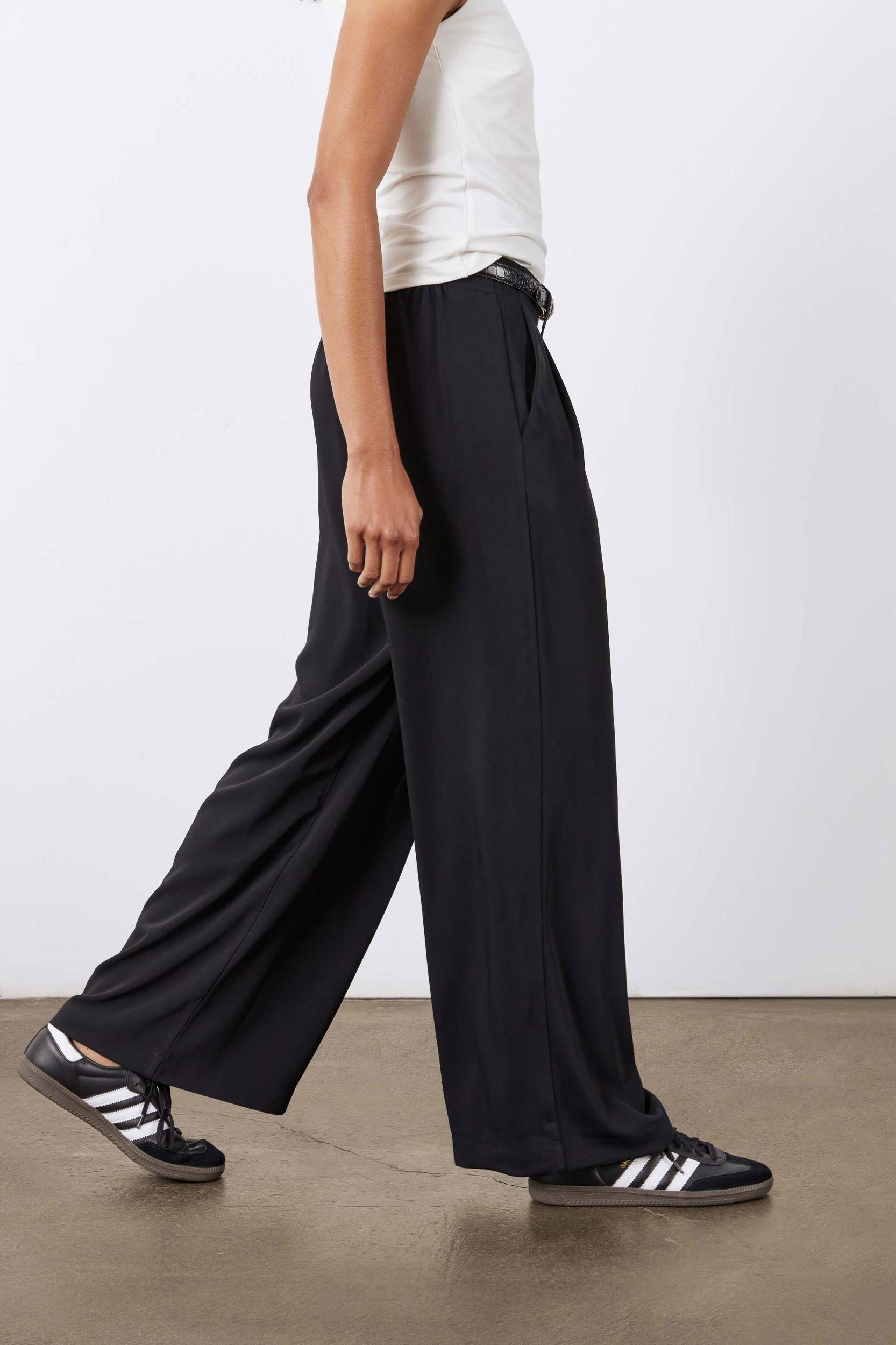 The Wide Leg Trouser Product Image
