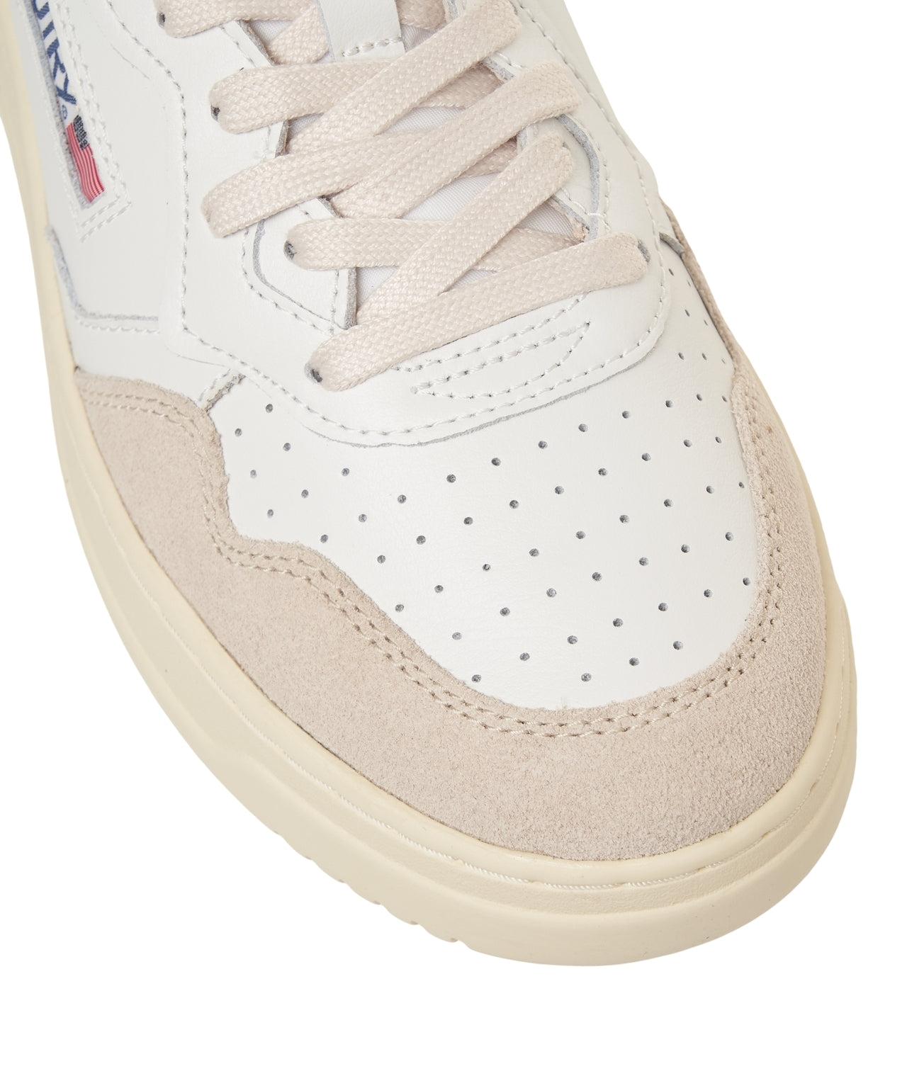 Sneakers 'Medalist Low' Product Image