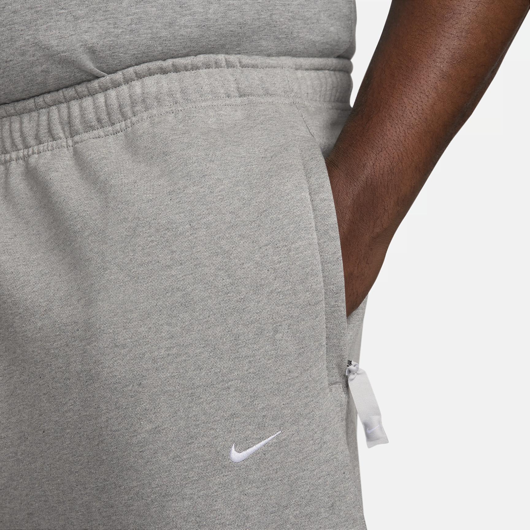 Nike Solo Swoosh Men's Open-Hem Fleece Pants Product Image