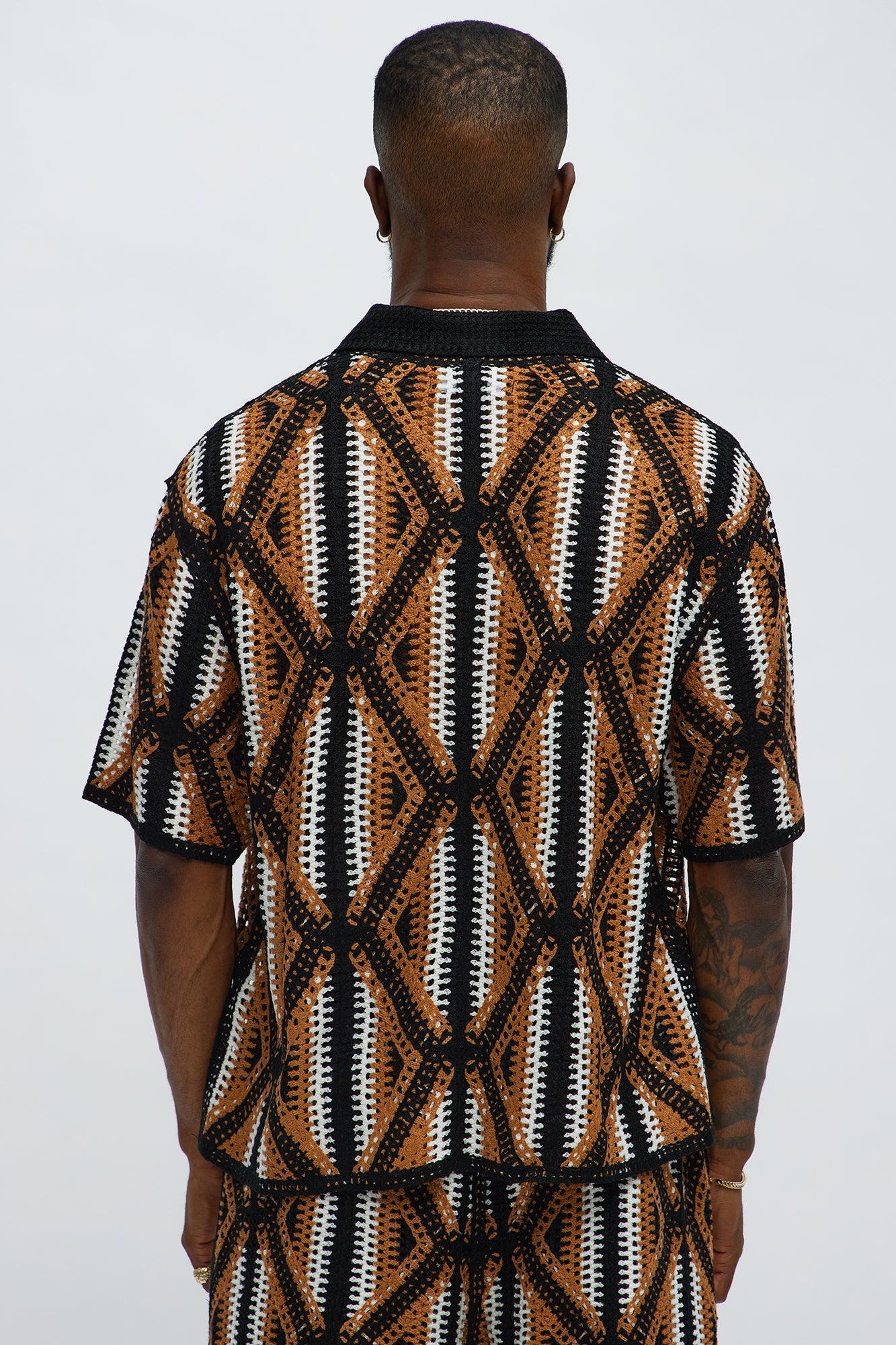 Cropped Relaxed Triangles Knit Closed Collar Shirt - Black/combo Product Image