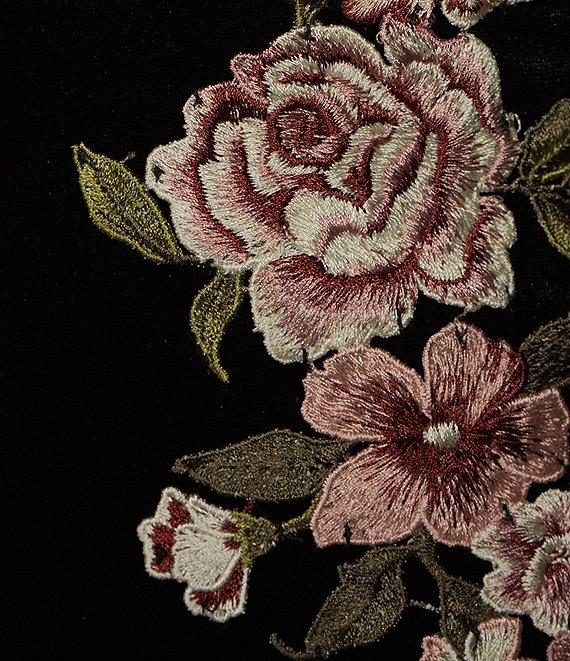 Xtraordinary V-Neck Sleeveless Fitted Floral Appliques Dress Product Image