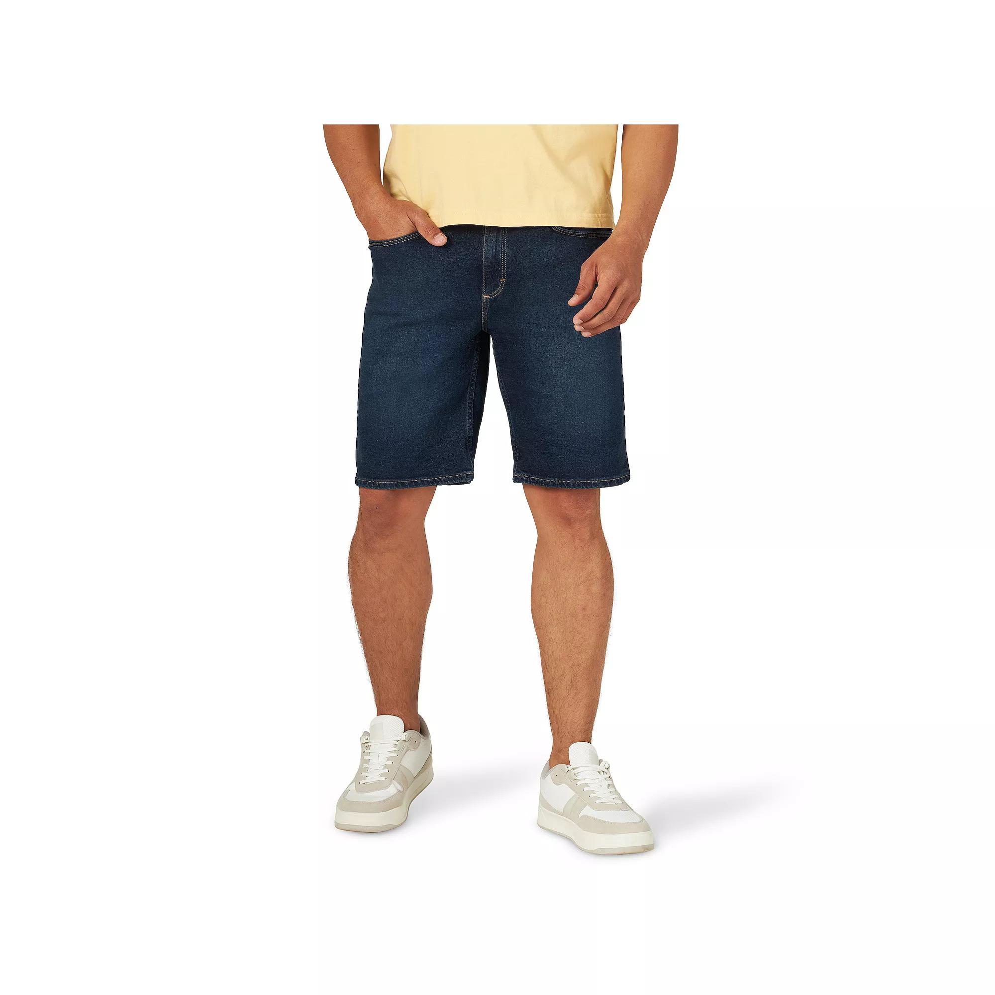 Men's Wrangler 10.5" Regular-Fit Jean Shorts,  Product Image