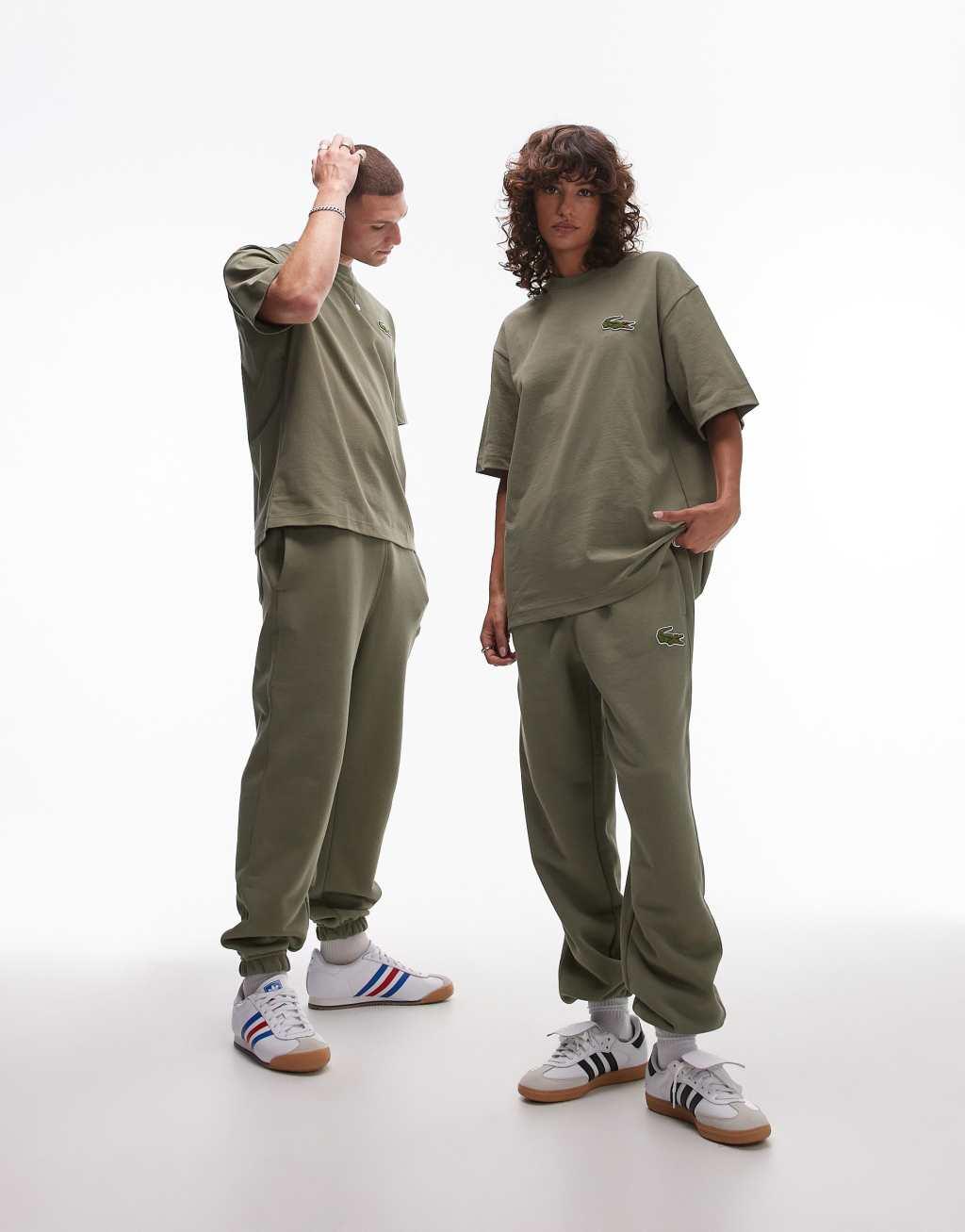 Lacoste logo sweatpants in khaki  Product Image
