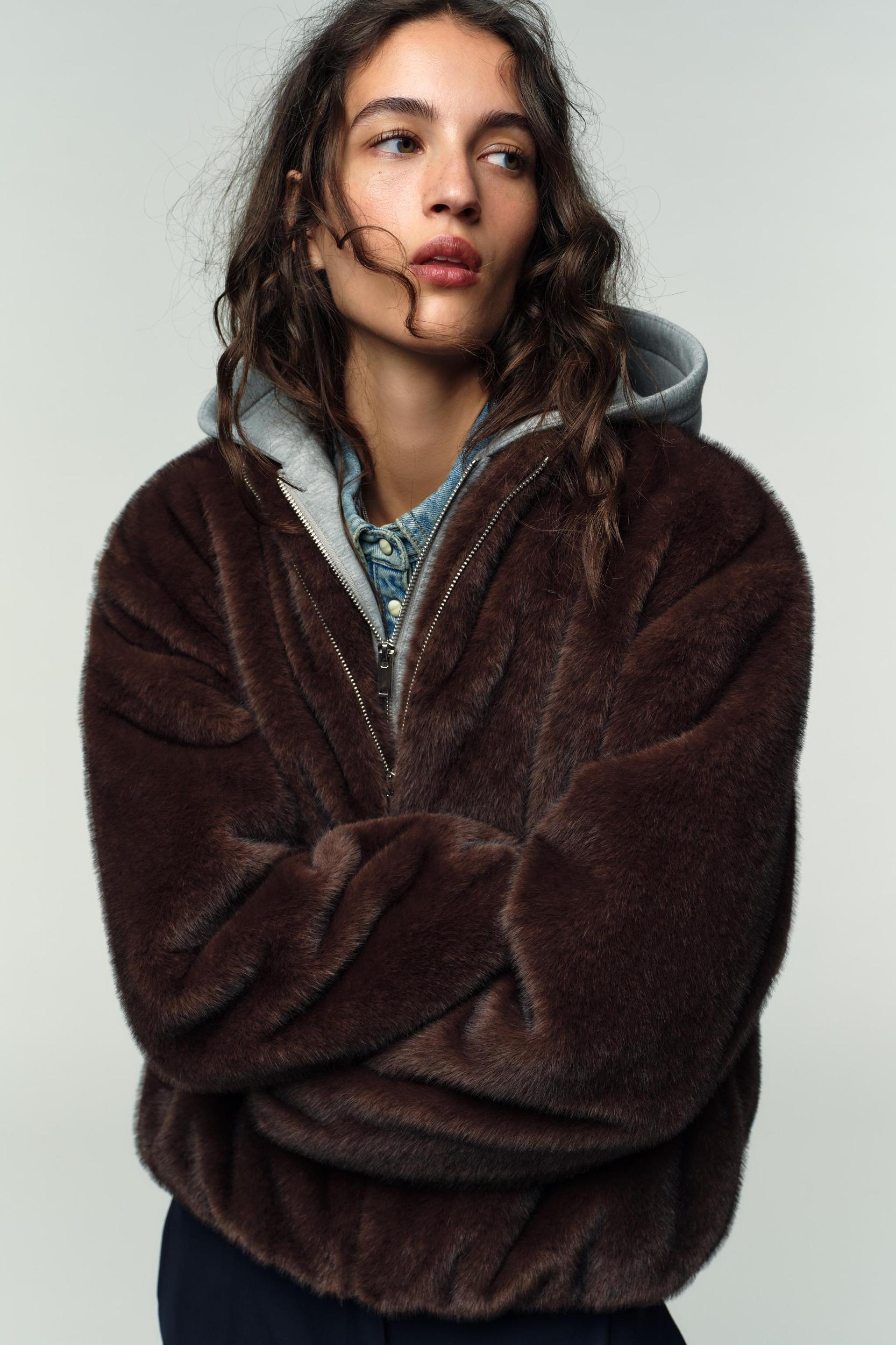 CONTRAST FAUX FUR HOODIE BOMBER JACKET Product Image