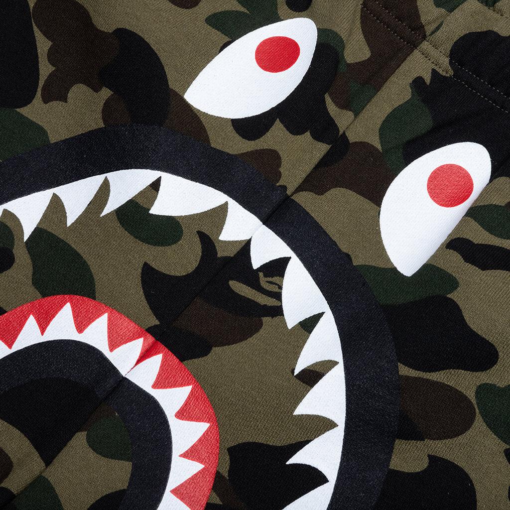 1ST Camo Shark Regular Fit Sweat Shorts - Green Male Product Image