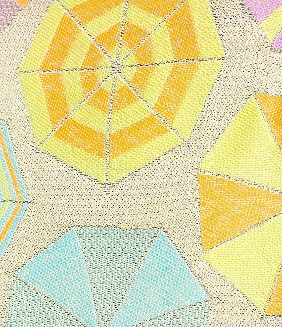 Trina Turk Cayley Jacquard Umbrella Print Boat Neck Sleeveless Coordinating Crop Top Product Image