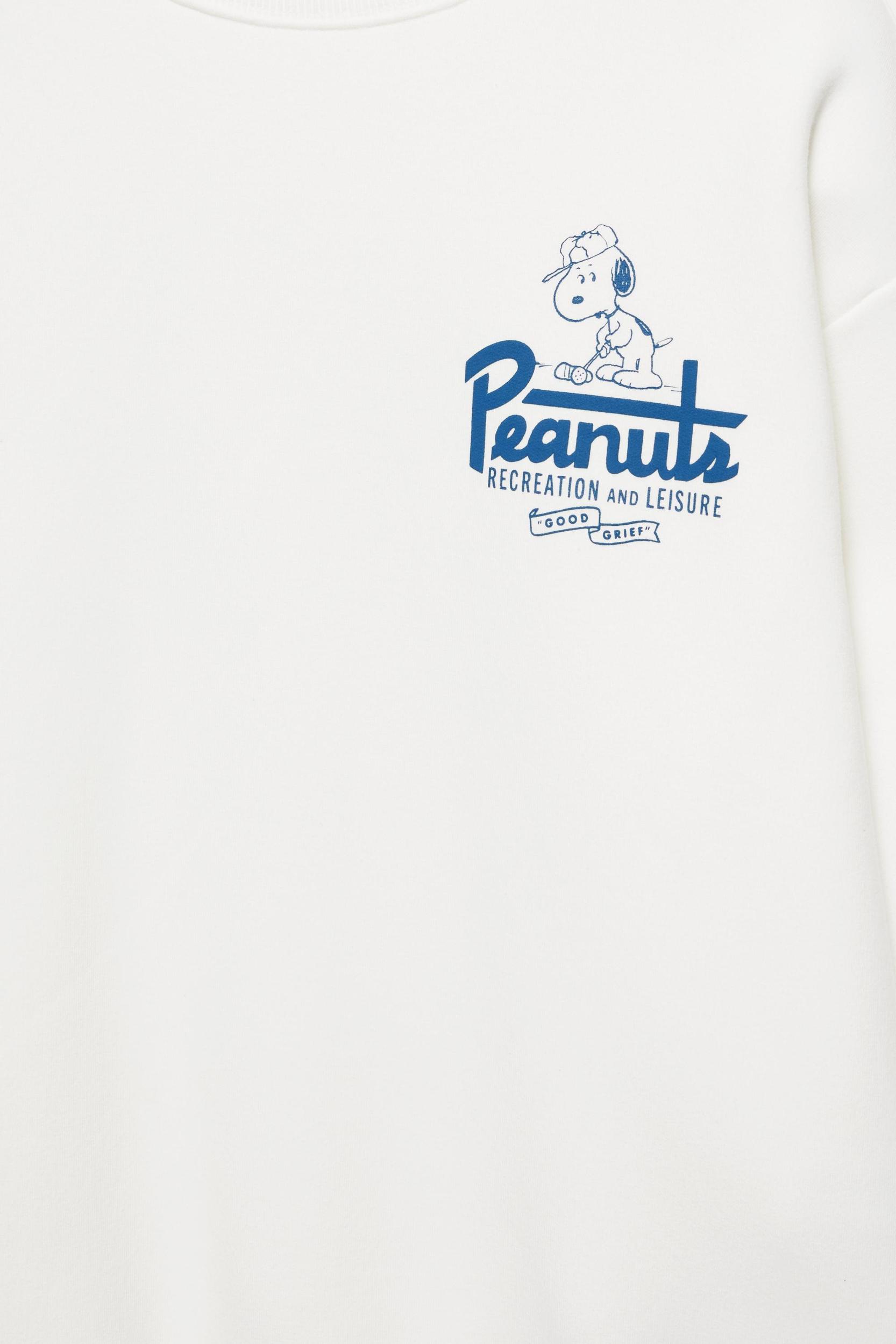 White Snoopy Sweatshirt Product Image