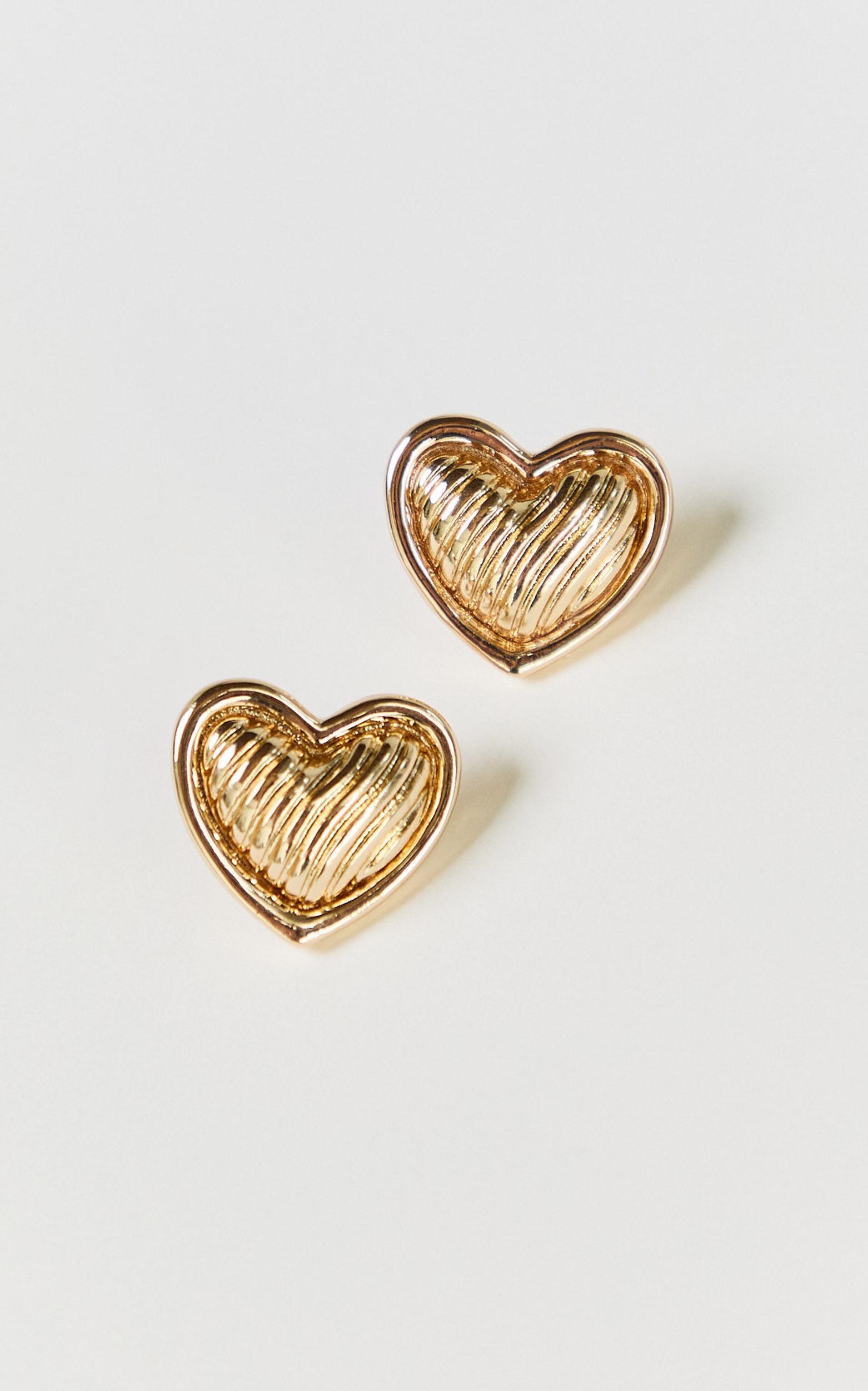 Laine Earrings - Heart Textured Stud Earrings in Gold Product Image
