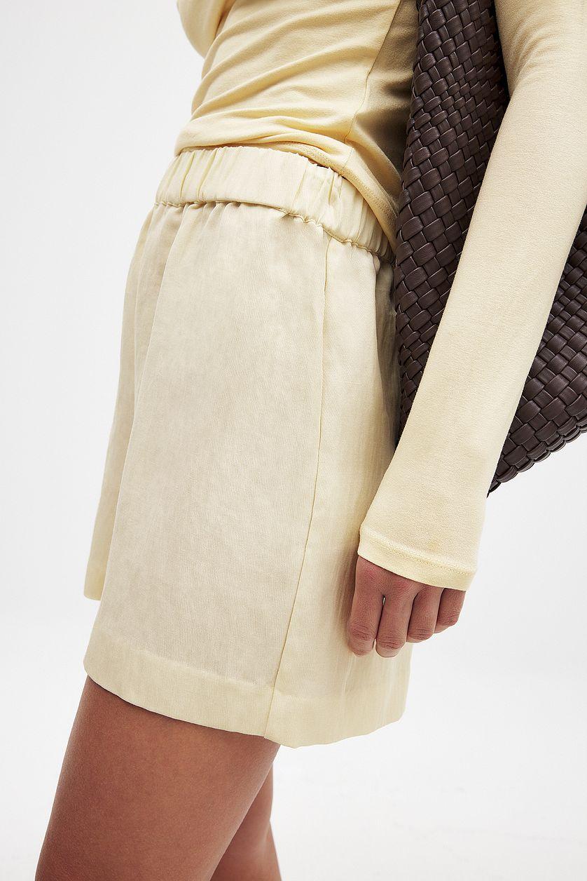 Lyocell Elastic Waist Shorts Black Product Image