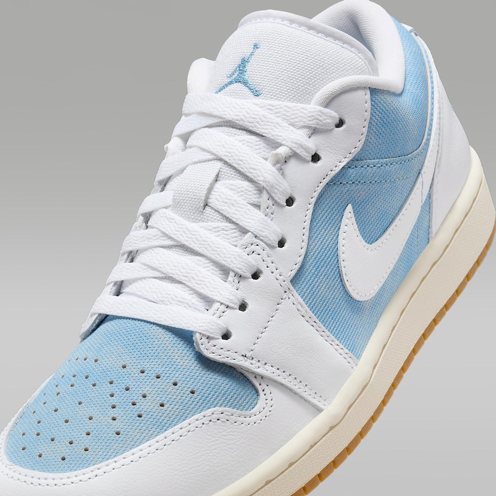 Women's Air Jordan 1 Low SE Shoes Product Image