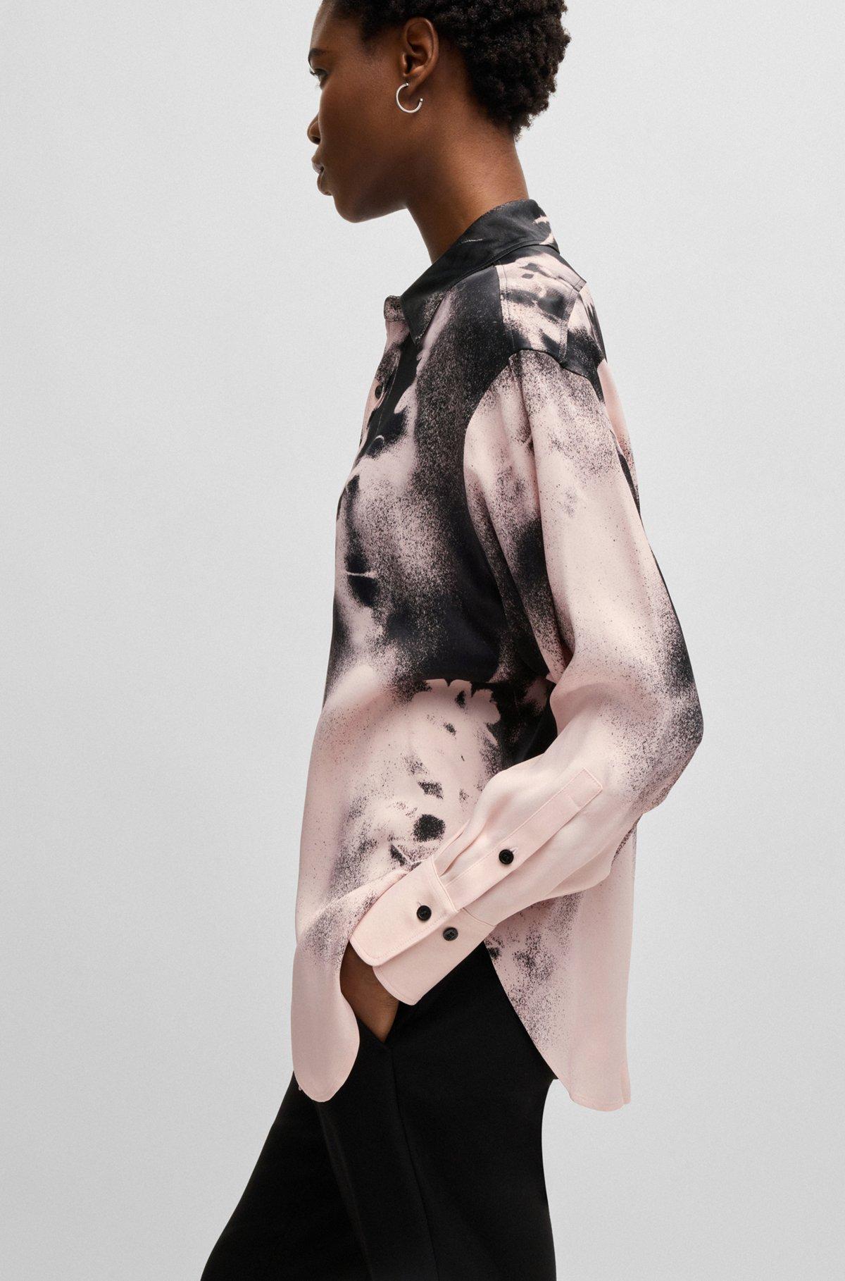 Tailored blouse with floral print Product Image