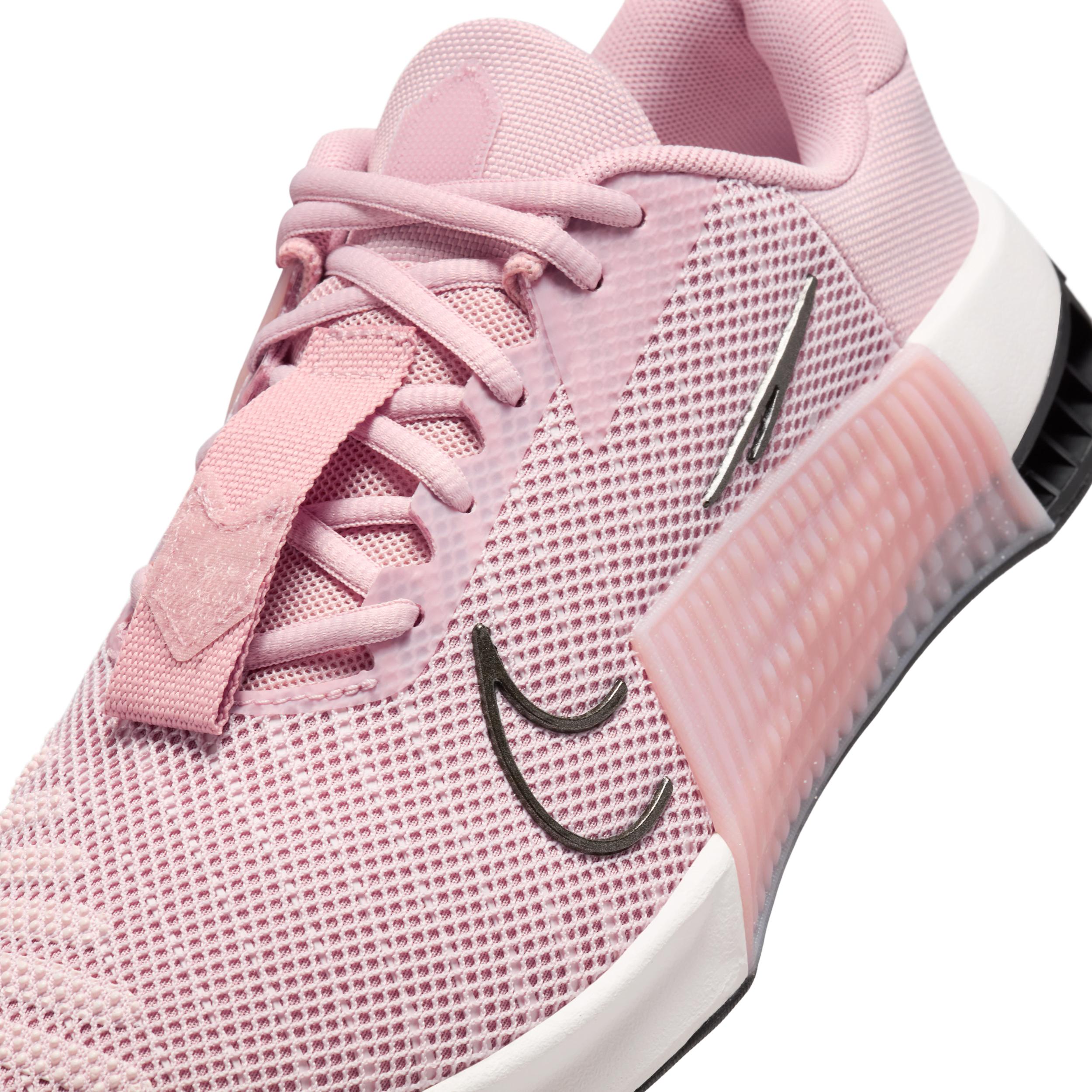 Nike Metcon 9 EasyOn Women's Workout Shoes Product Image