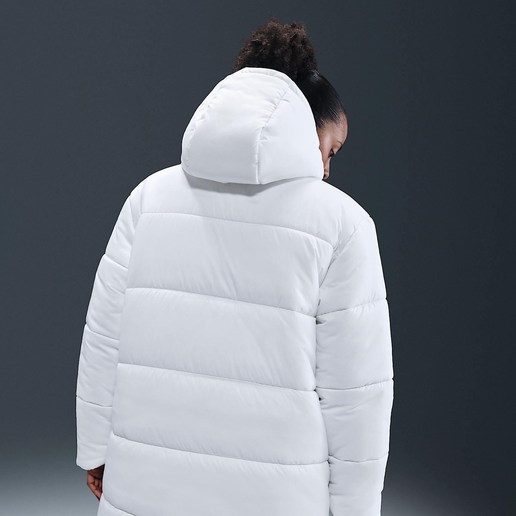 Womens Nike Sportswear Classic Therma-FIT Loose Hooded Parka | HV4912-100 Product Image