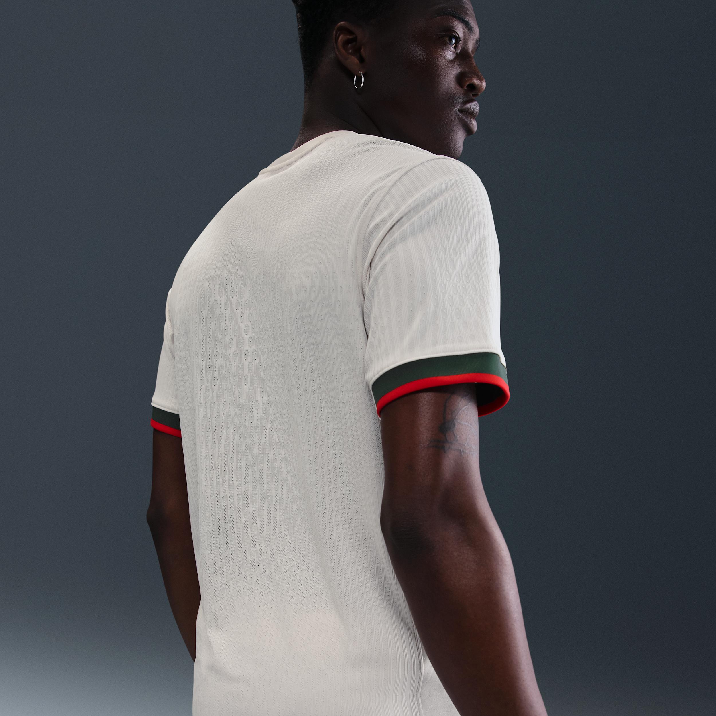 Chelsea FC 2025/26 Match Away Nike Mens Dri-FIT ADV Soccer Authentic Jersey | HJ4553-031 Product Image