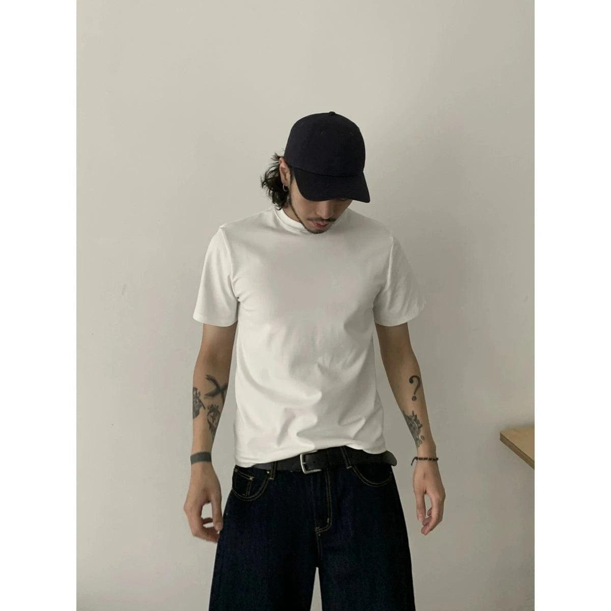 RT No. 18841 BASIC SOLID TEE Product Image