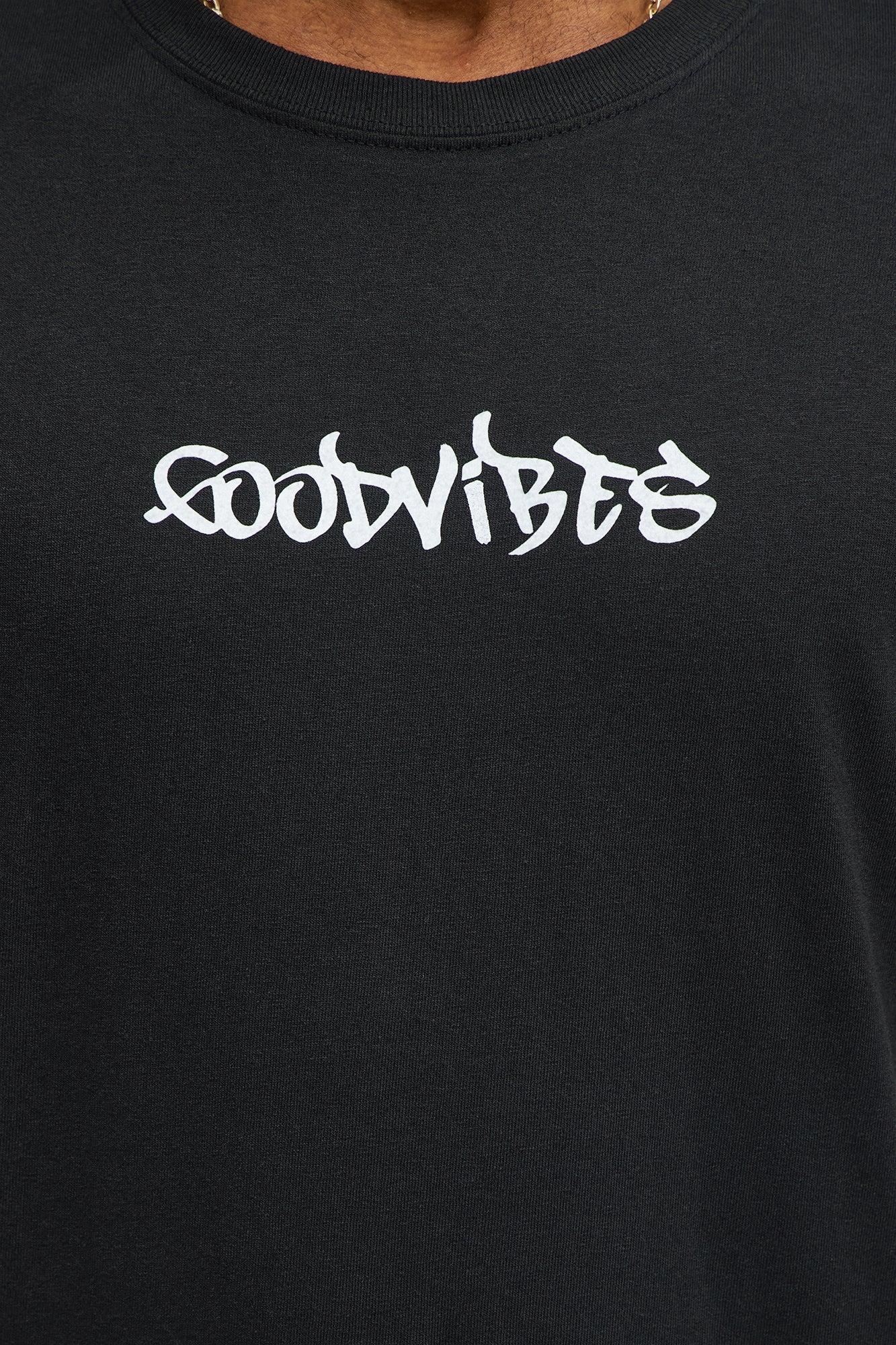 Good Vibes Broken Heart Short Sleeve Tee - Black Product Image