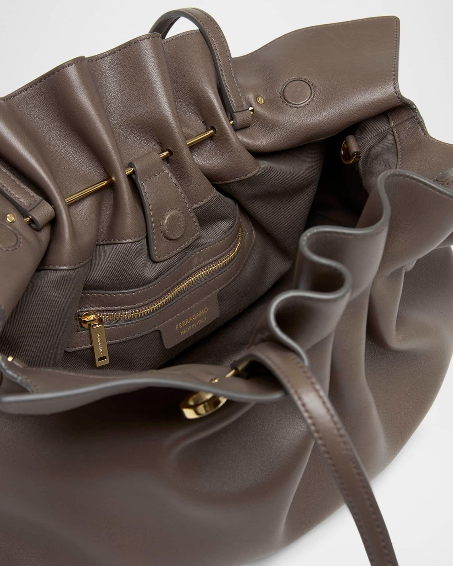 Medium Gancio Piercing Shoulder Bag Product Image